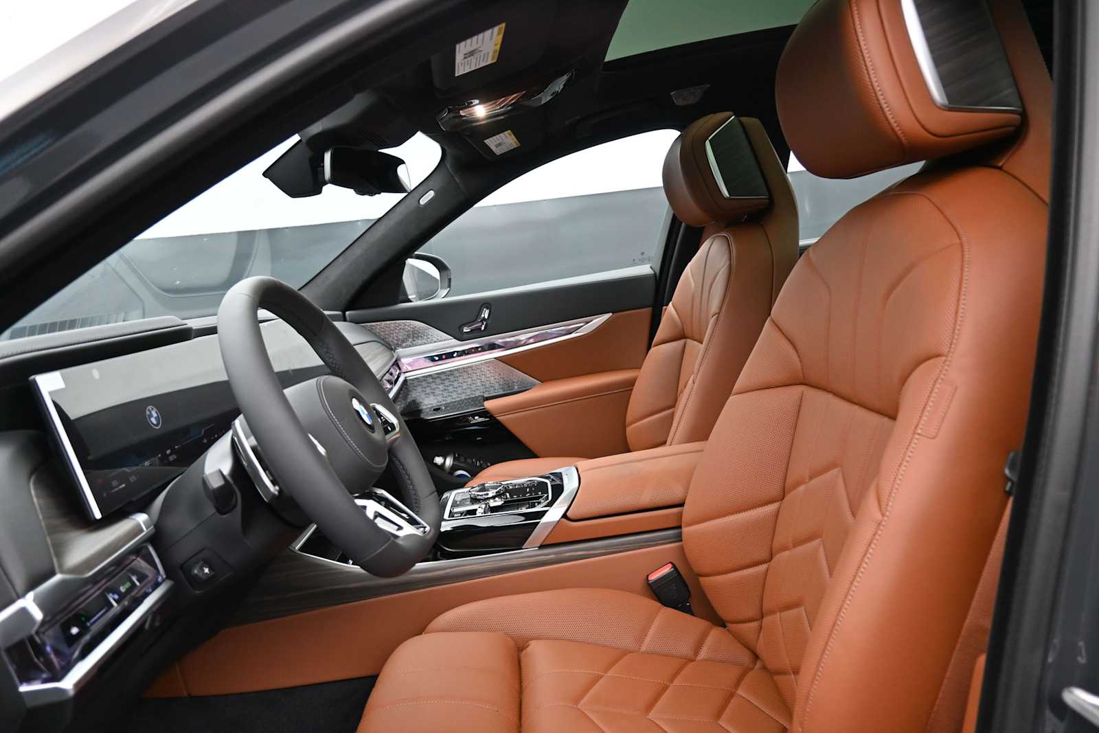 Thumbnail: 2026 BMW 7 Series - 10
