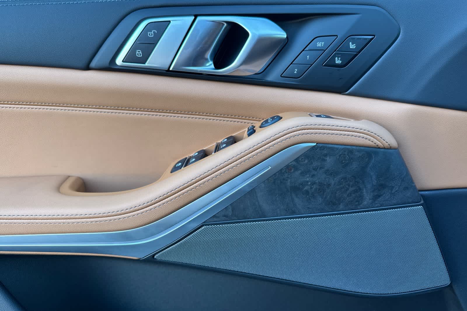 Thumbnail: 2026 BMW X5 - 13