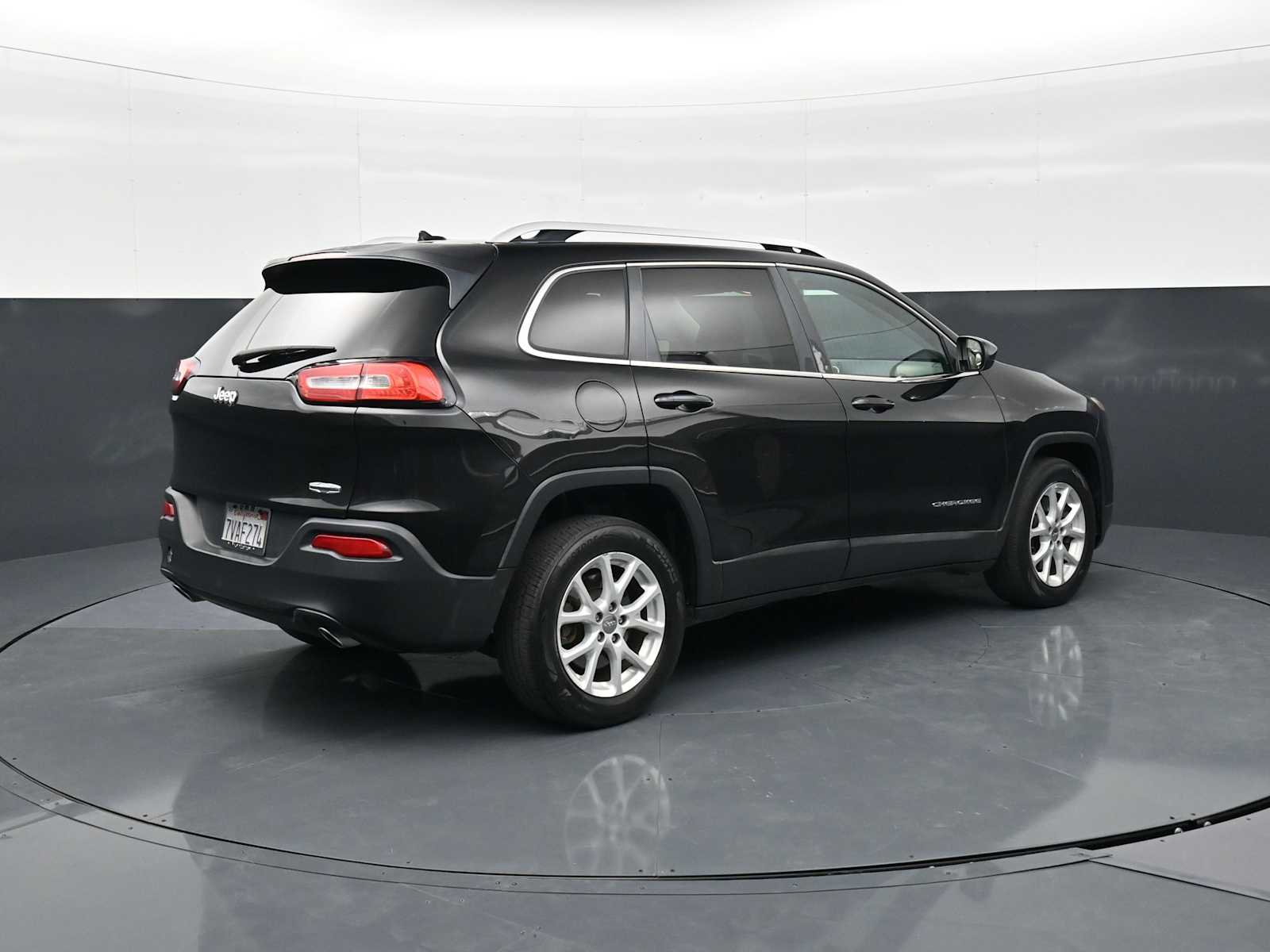Thumbnail: 2014 Jeep Cherokee - 4