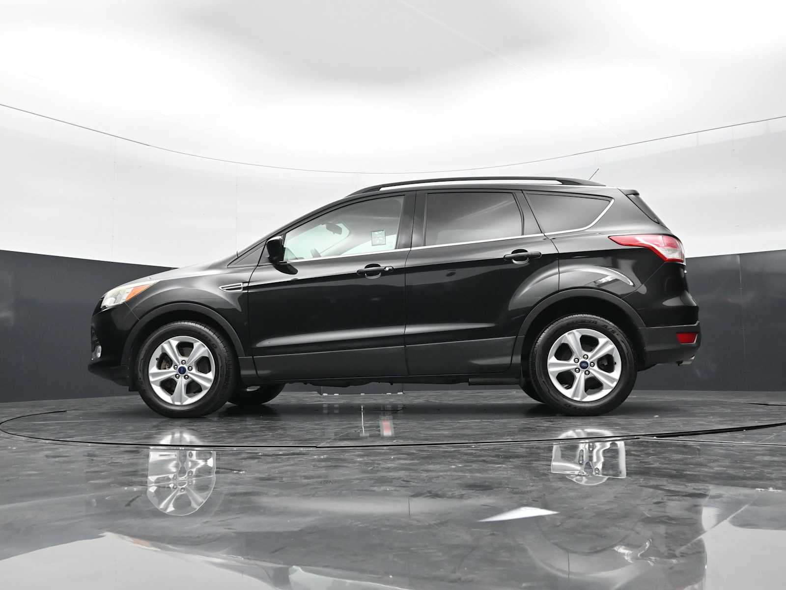 Thumbnail: 2014 Ford Escape - 31