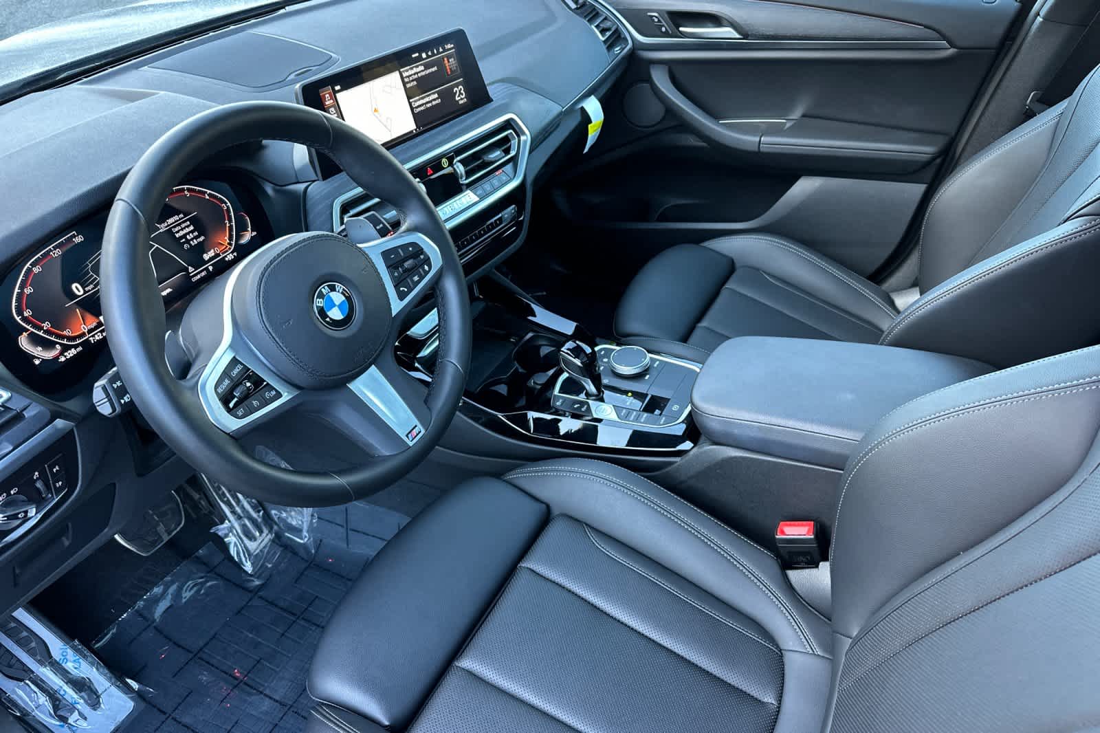 Thumbnail: 2023 BMW X3 - 13