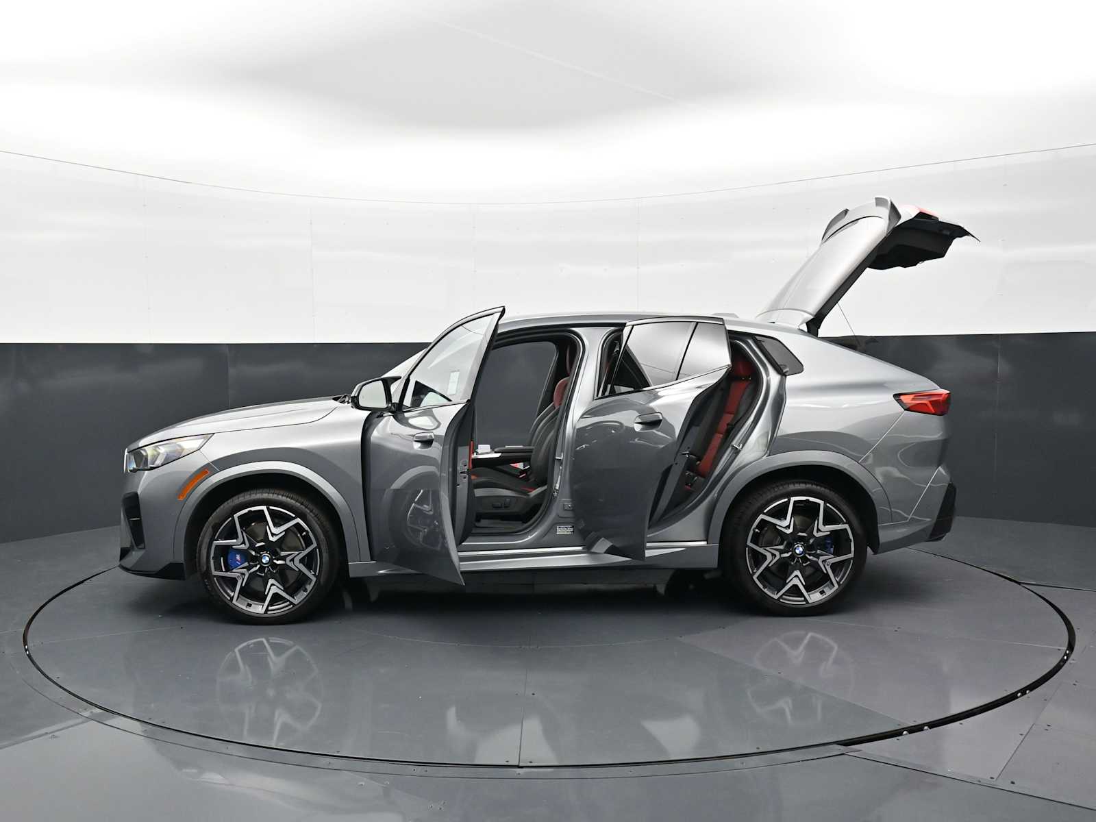 Thumbnail: 2025 BMW X2 - 36