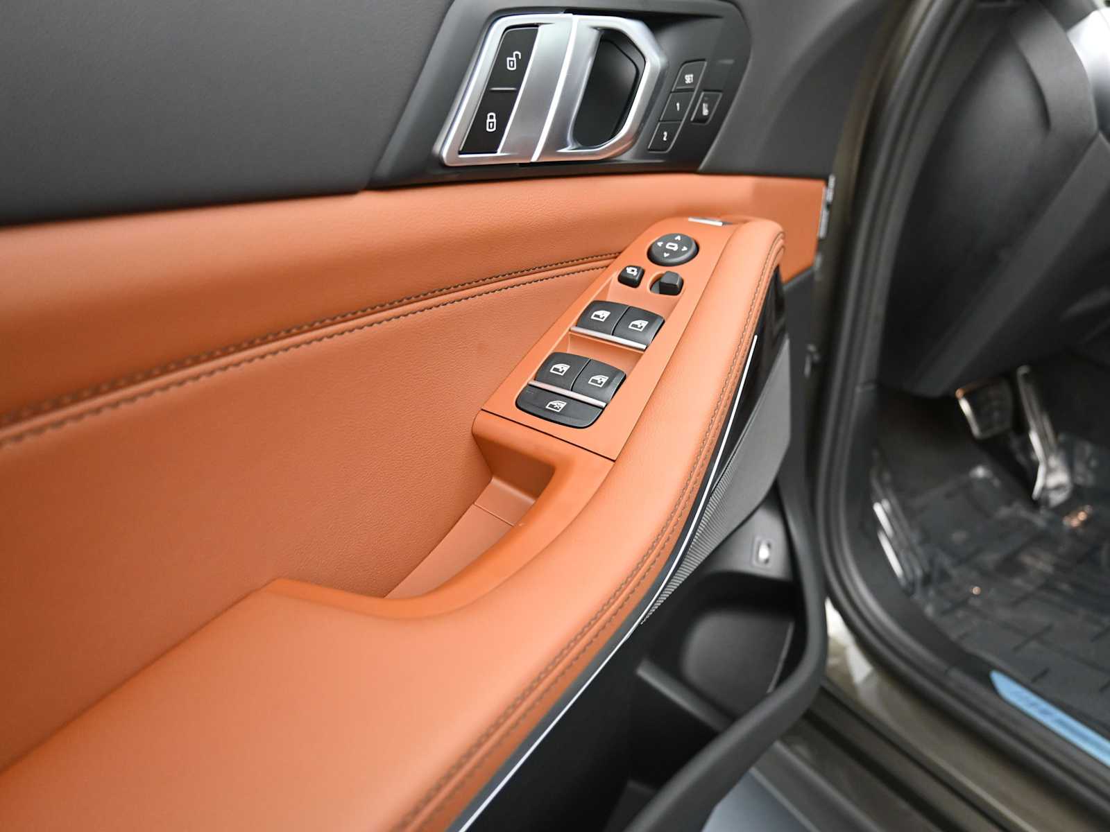 Thumbnail: 2026 BMW X5 - 9
