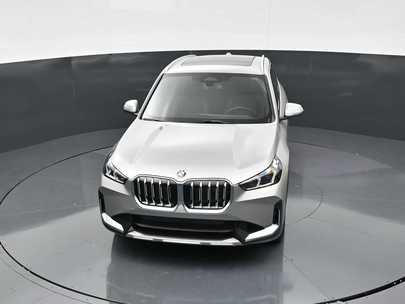 Thumbnail: 2026 BMW X1 - 18