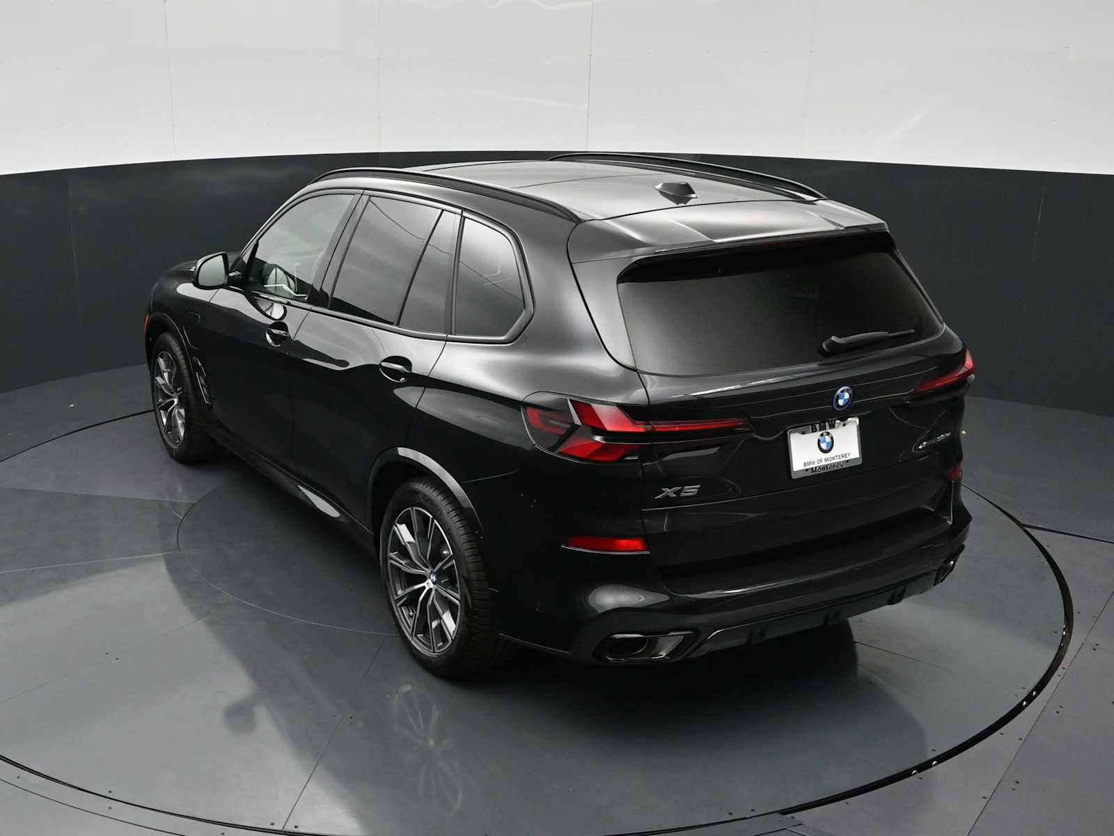 Thumbnail: 2026 BMW X5 - 23