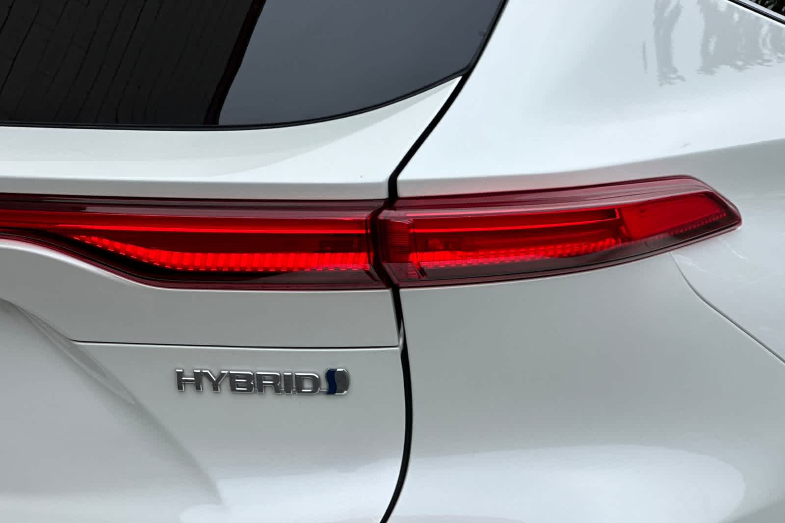 Thumbnail: 2021 Toyota Venza - 30