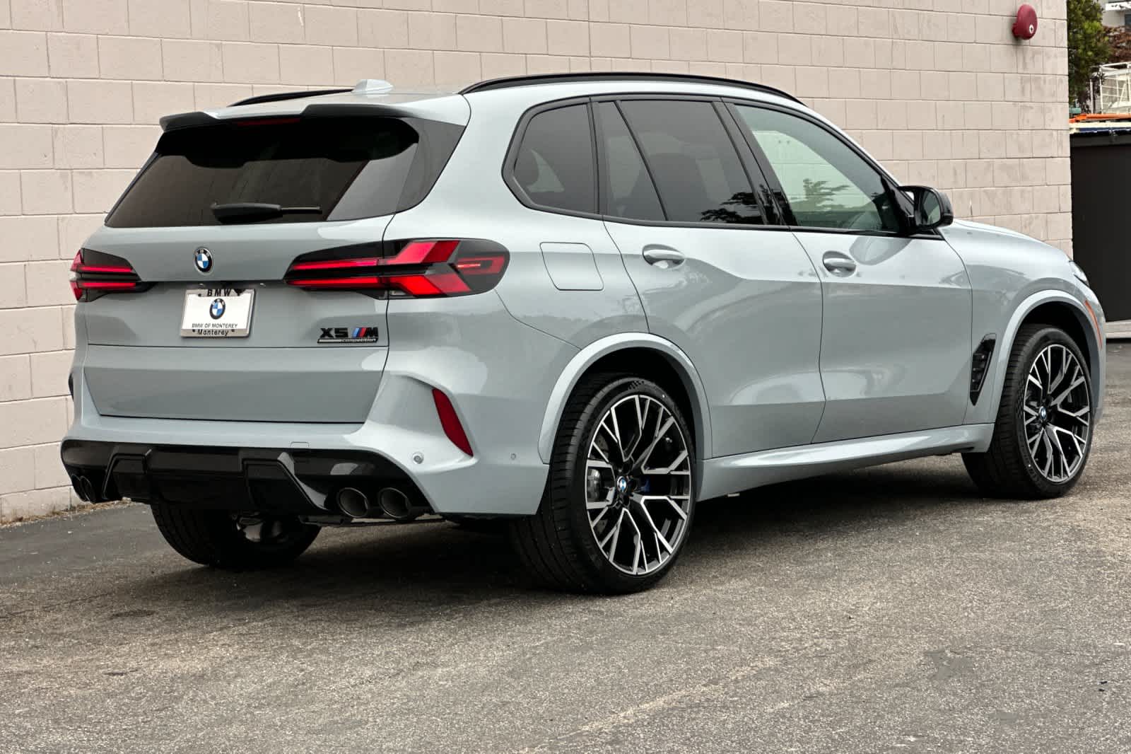 Thumbnail: 2026 BMW X5 - 2