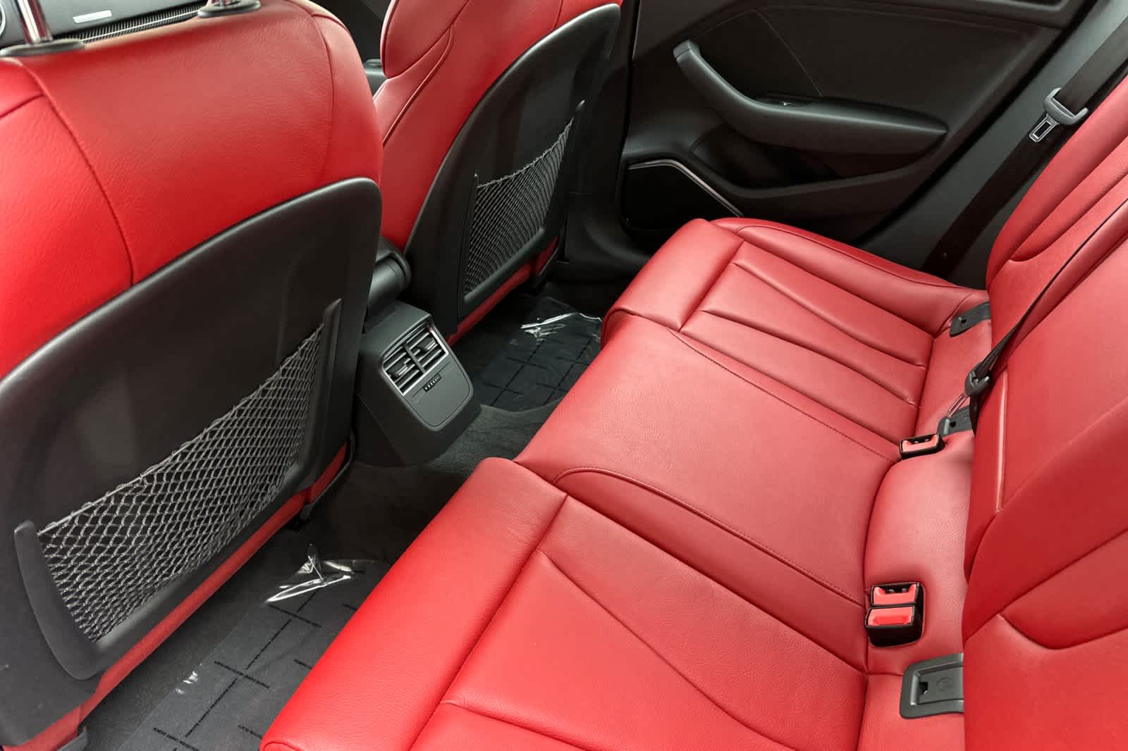 Thumbnail: 2019 Audi S3 - 4