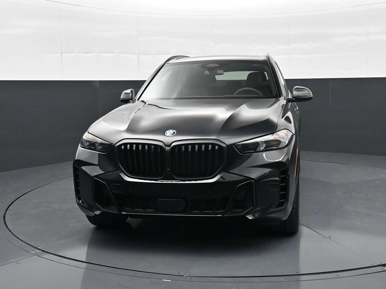 Thumbnail: 2026 BMW X5 - 2