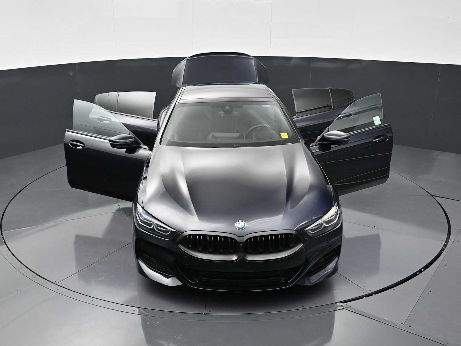 2023 BMW 8 Series 840i - Photo 32