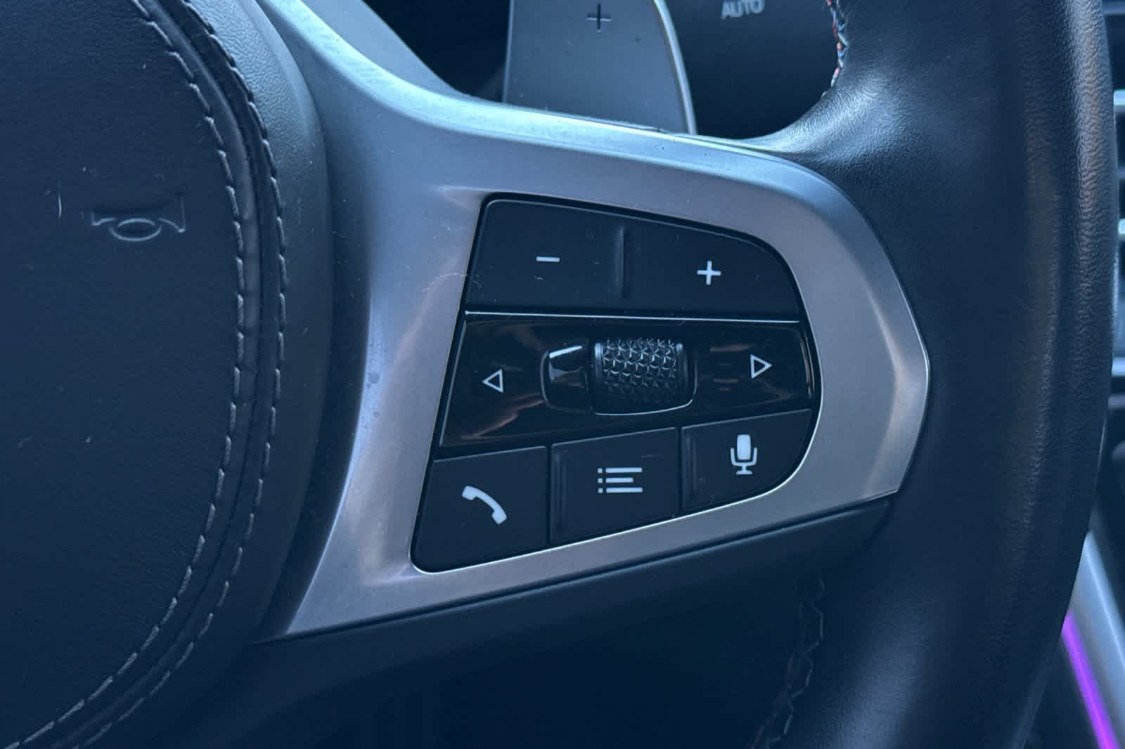 Thumbnail: 2023 BMW 8 Series - 25