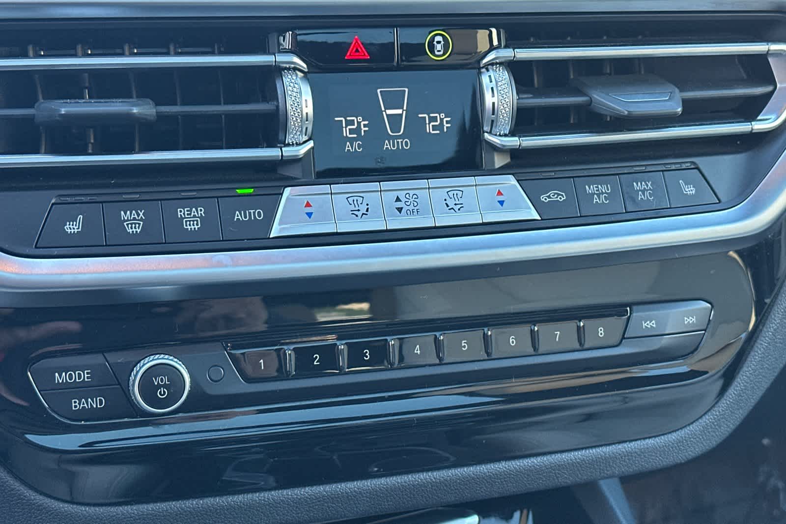 Thumbnail: 2023 BMW X3 - 26