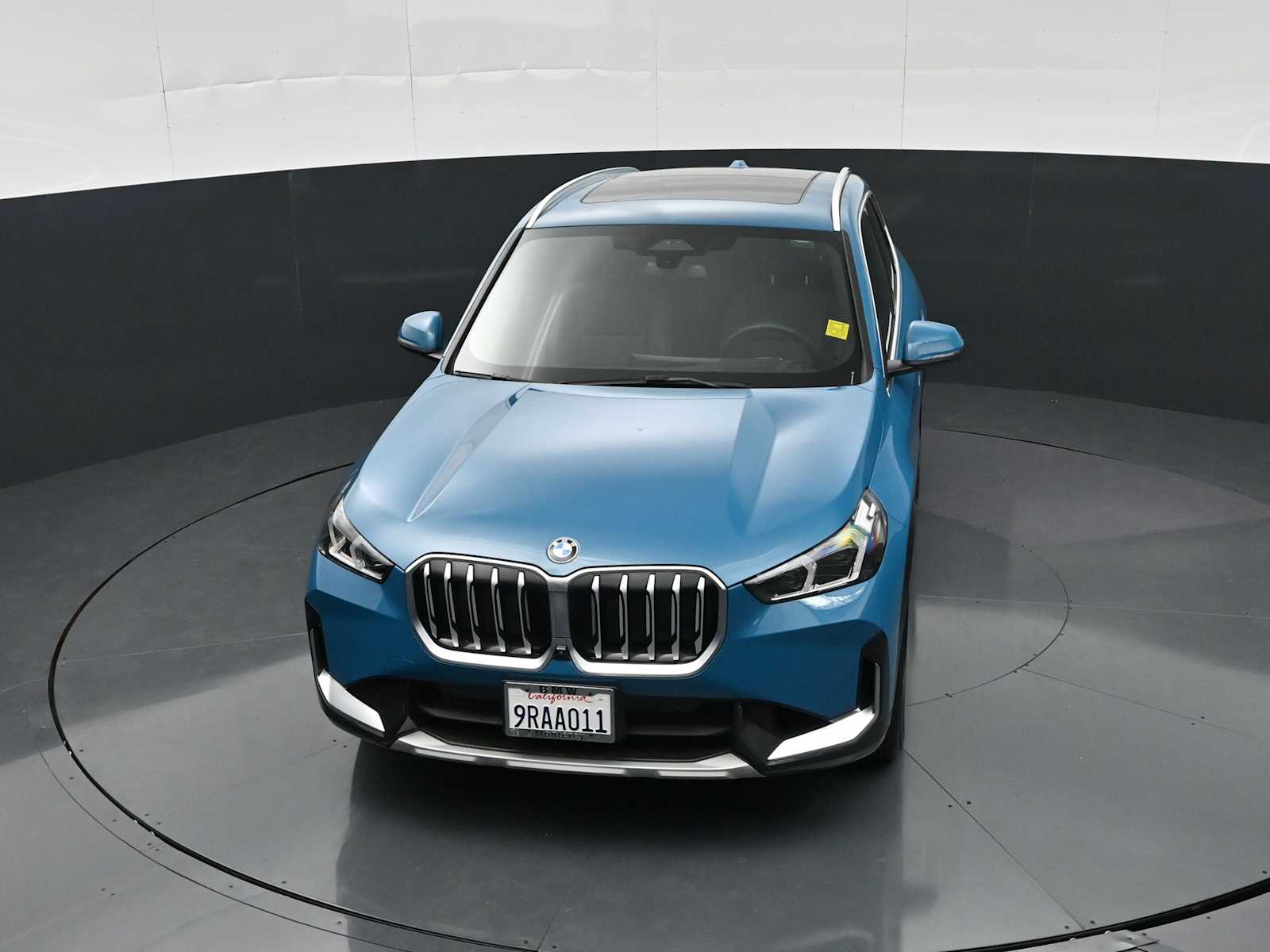 2025 BMW X1 28i - Photo 18