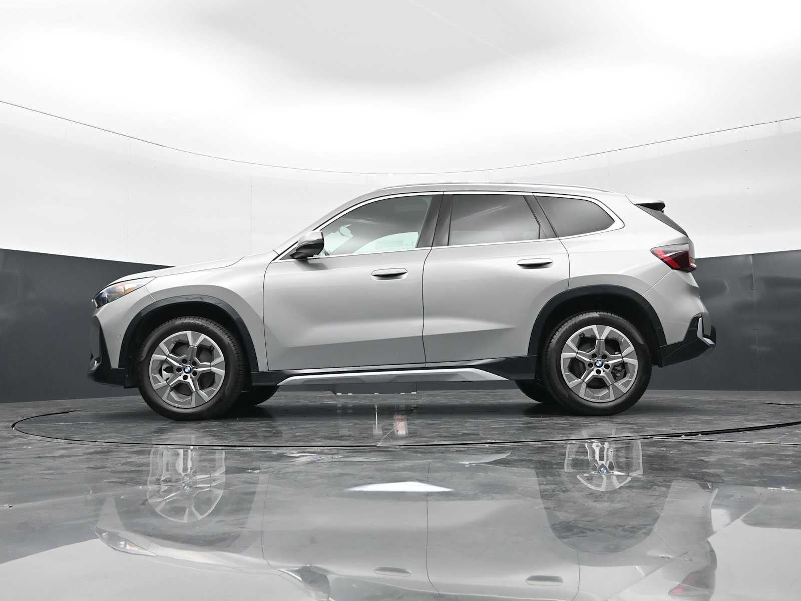 2026 BMW X1 28i - Photo 31