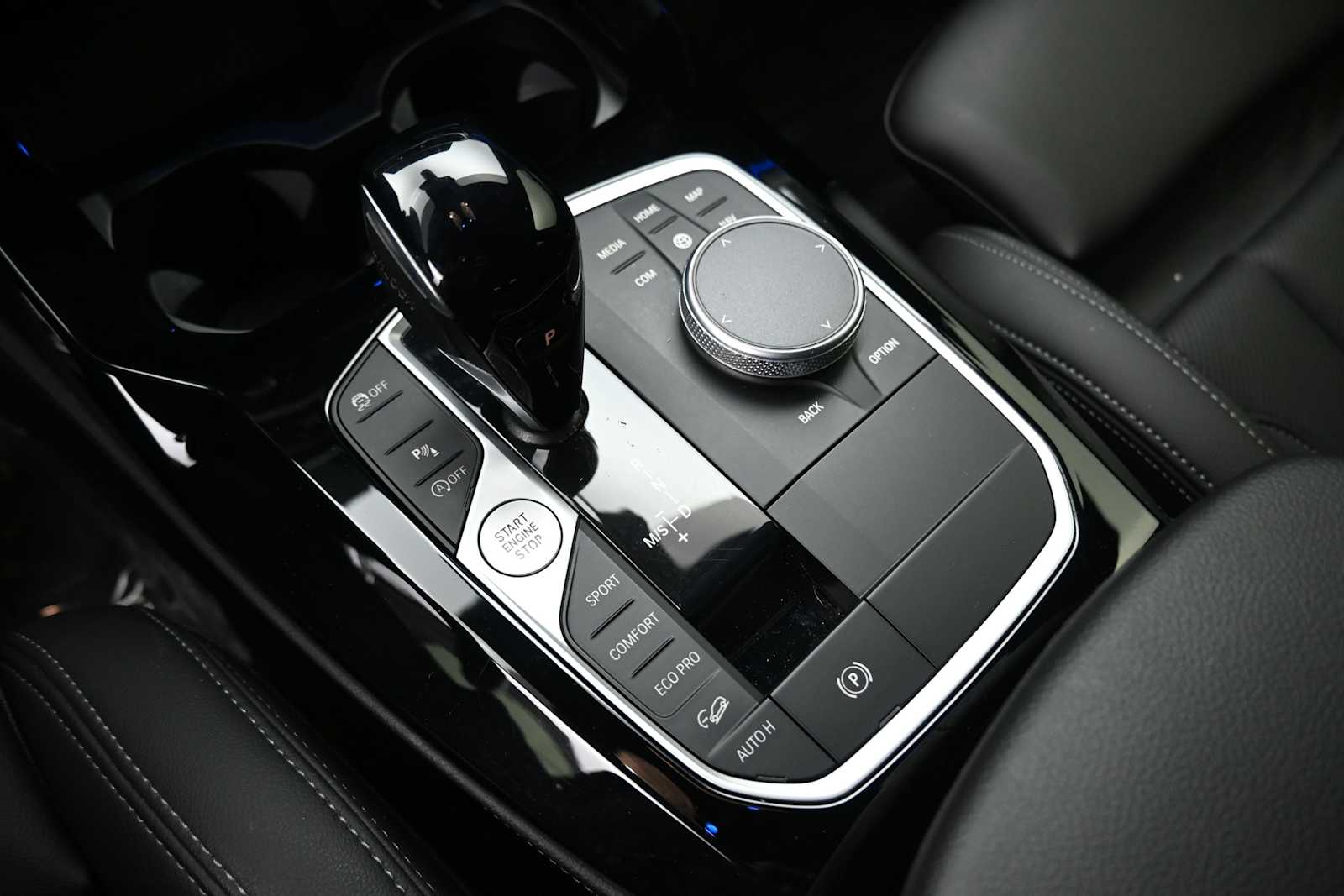 2022 BMW X4 30i - Photo 12