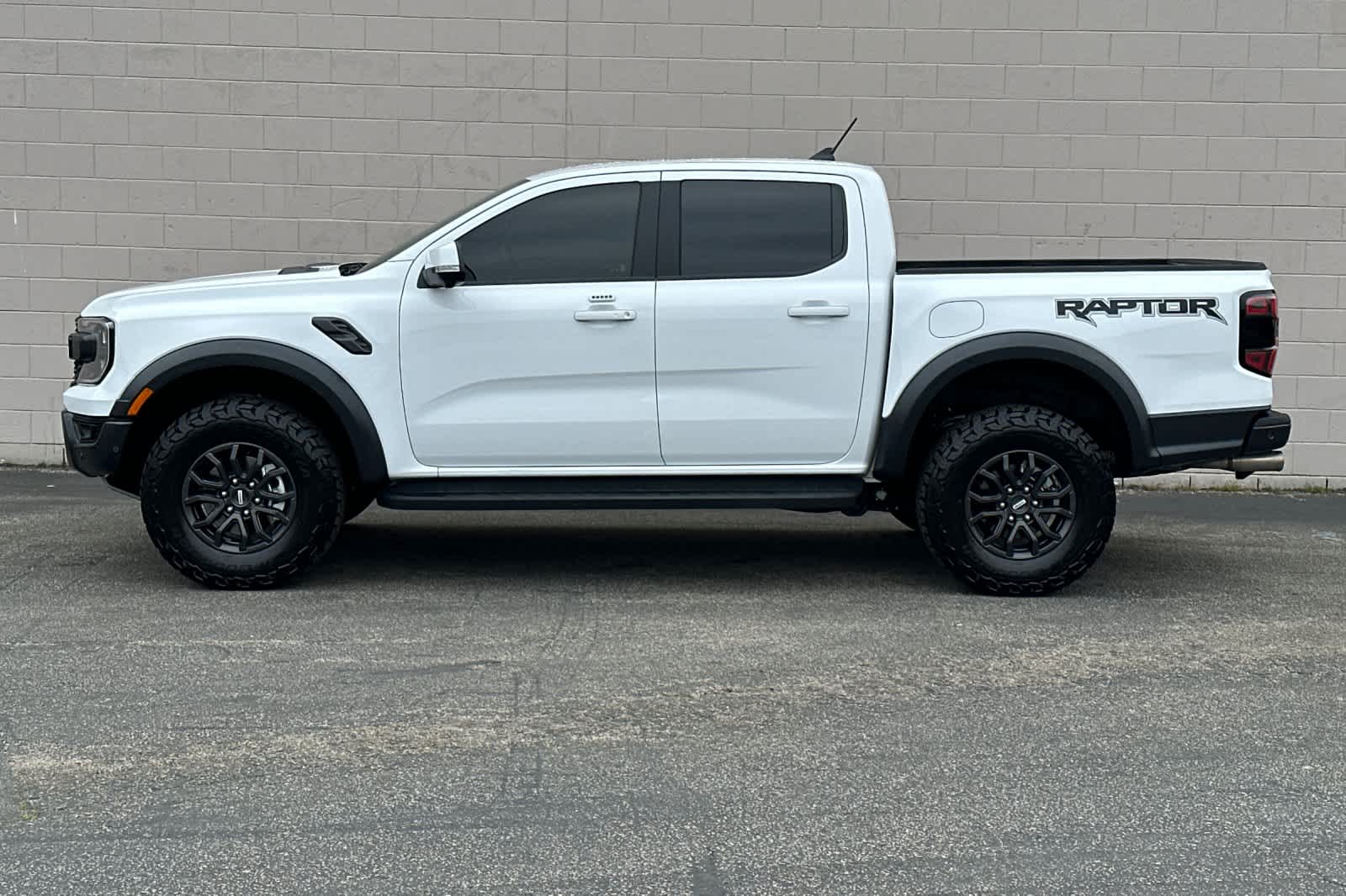 Thumbnail: 2024 Ford Ranger - 9