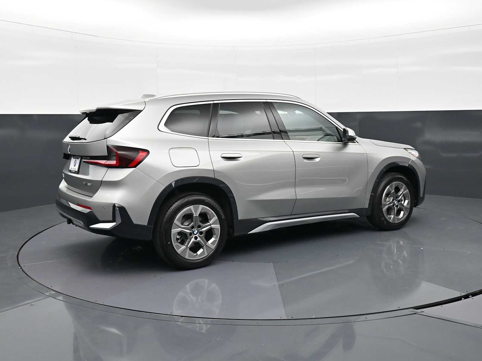 Thumbnail: 2026 BMW X1 - 5