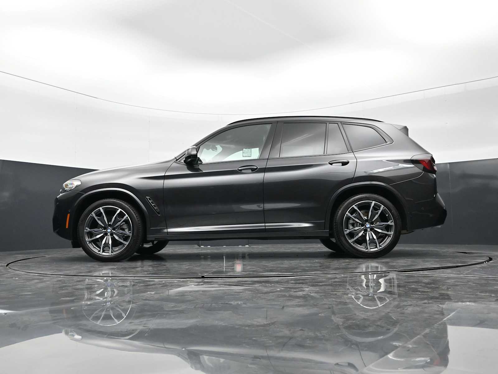 Thumbnail: 2023 BMW X3 - 31