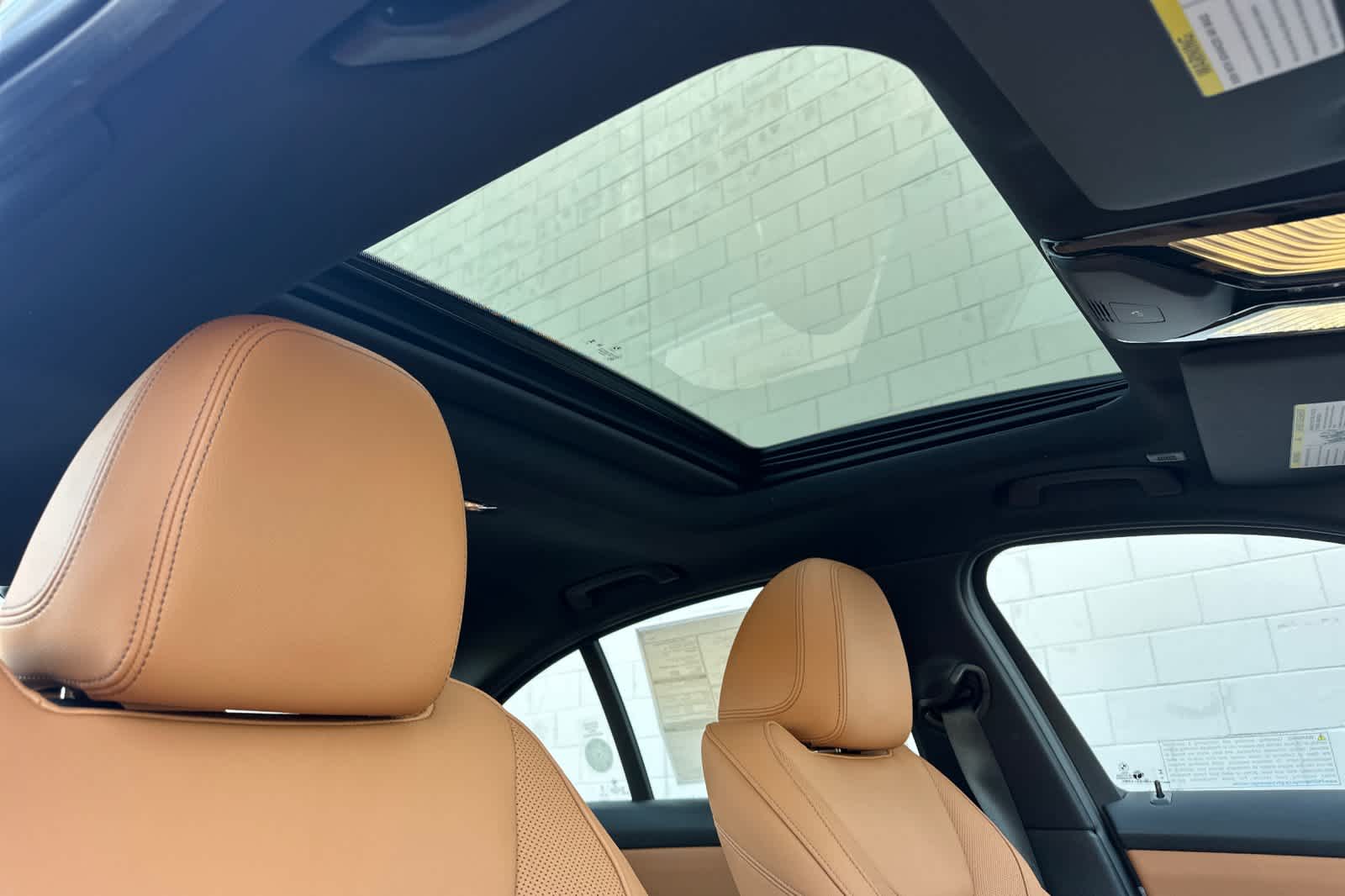 Thumbnail: 2026 BMW 3 Series - 18