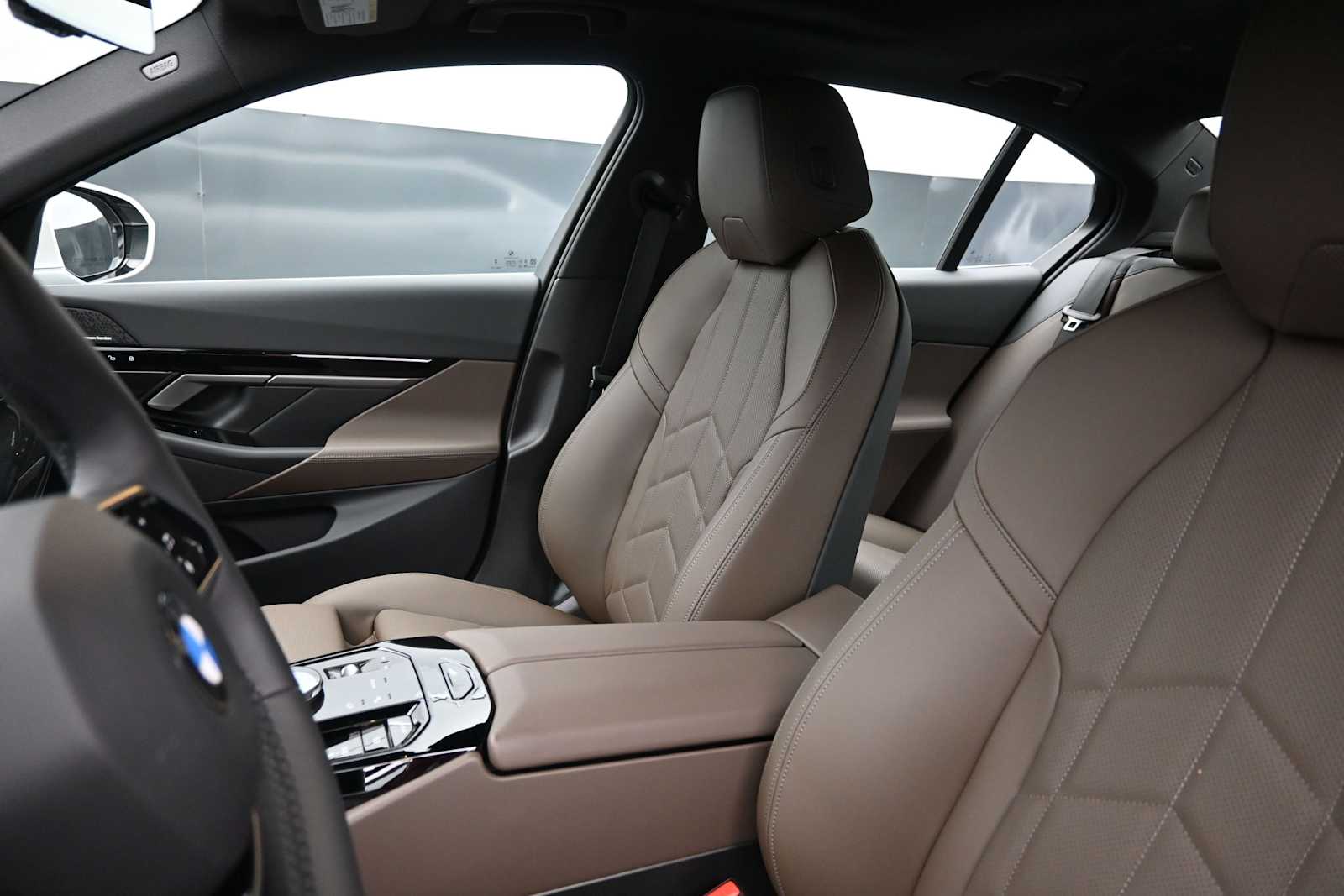 2026 BMW 5 Series 530i - Photo 11