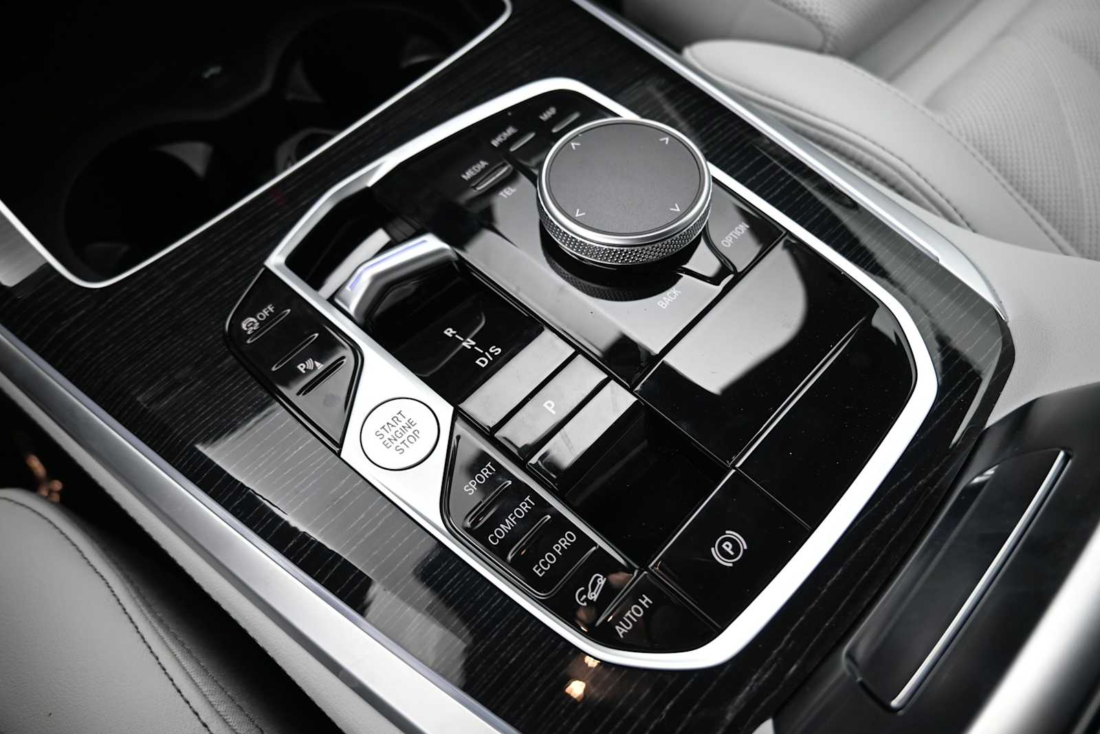 2026 BMW X5 40i - Photo 12