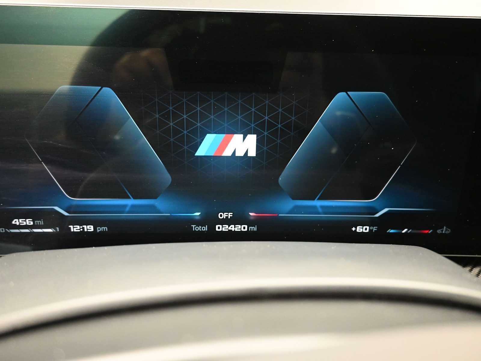 Thumbnail: 2026 BMW X7 - 12