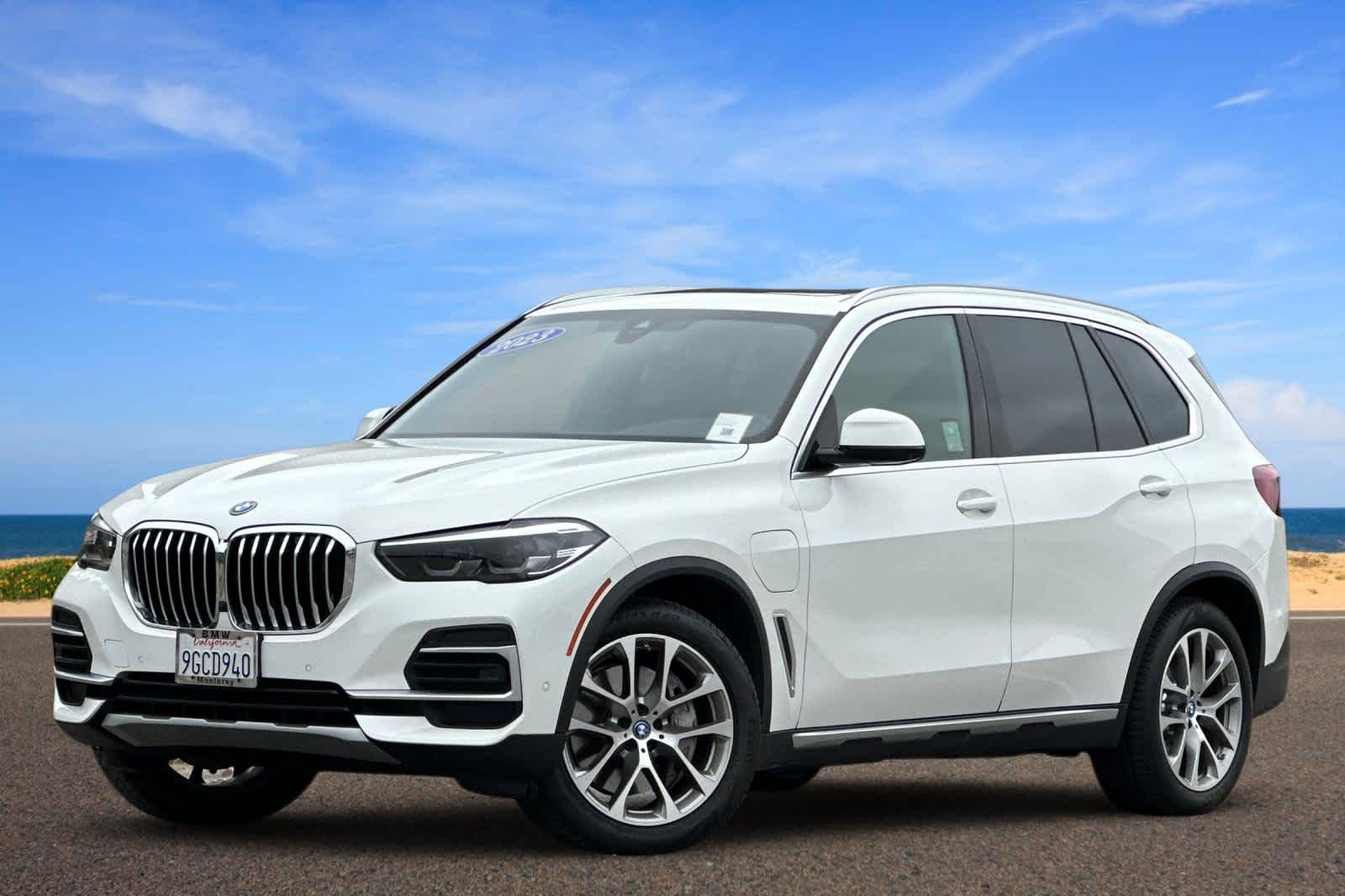 Thumbnail: 2023 BMW X5 - 1