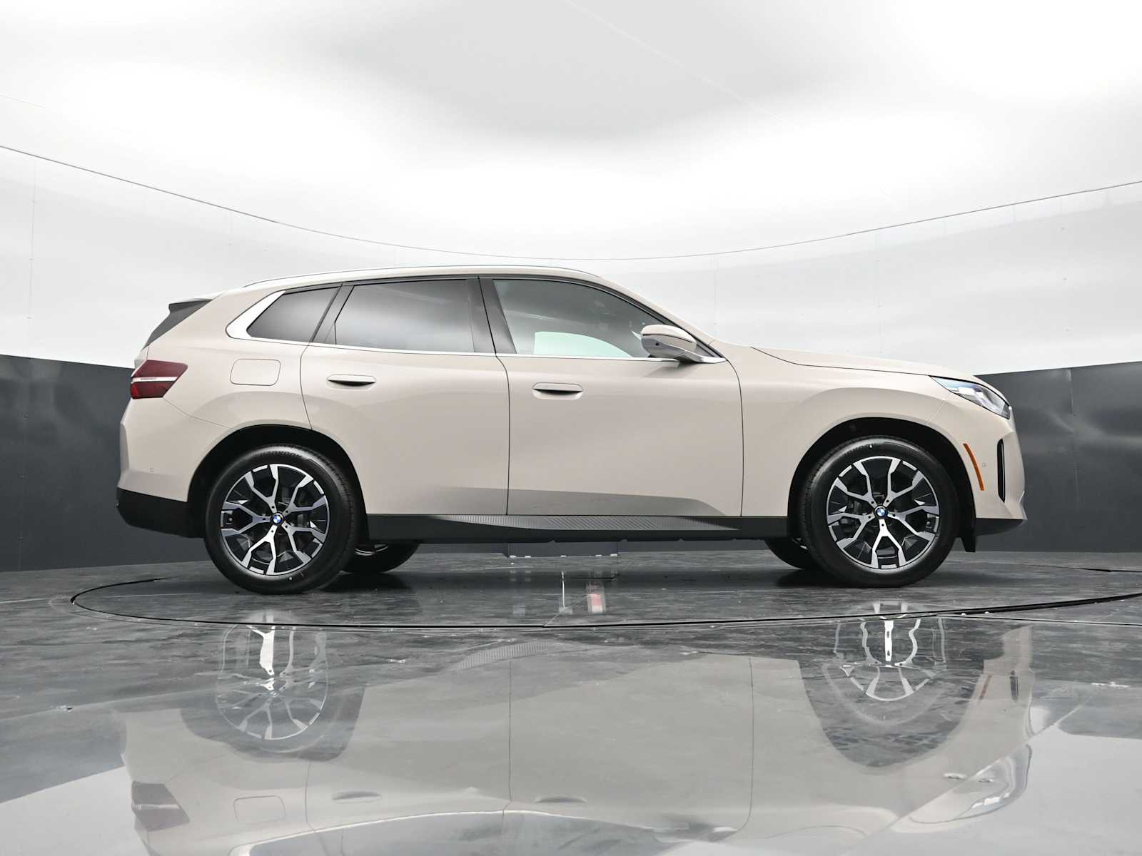 Thumbnail: 2026 BMW X3 - 28