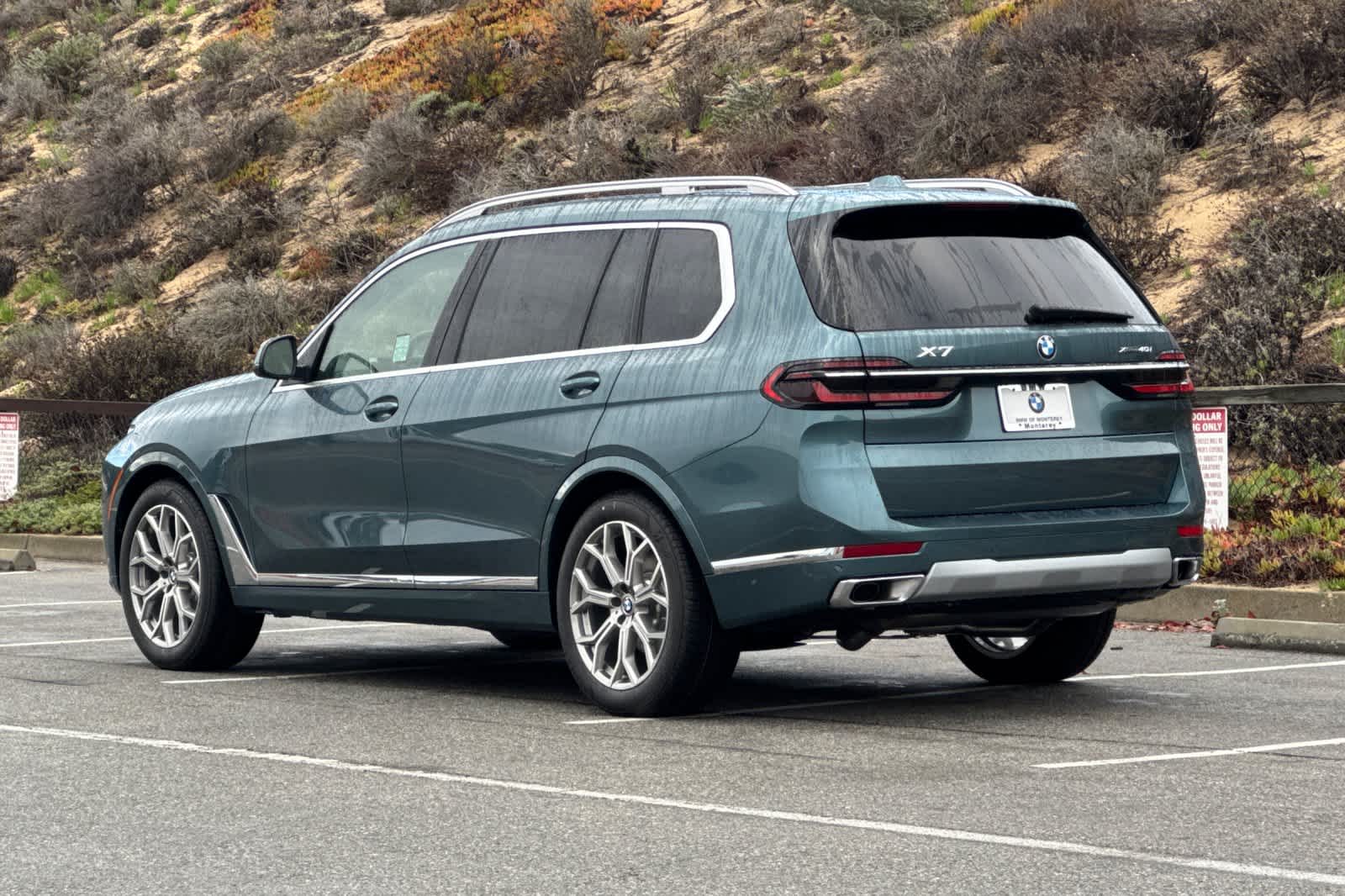 Thumbnail: 2026 BMW X7 - 6