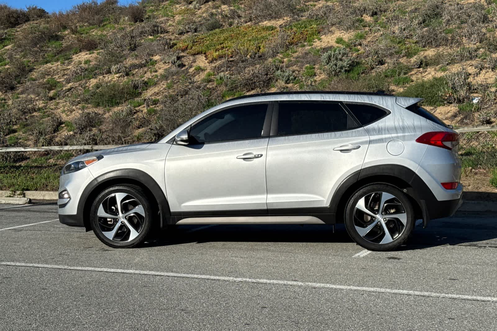 Thumbnail: 2018 Hyundai Tucson - 9