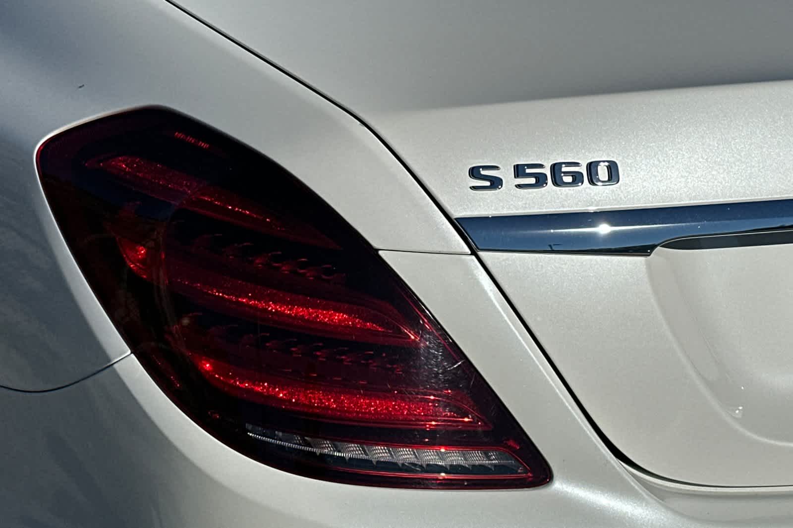 Thumbnail: 2018 Mercedes-Benz S-Class - 33