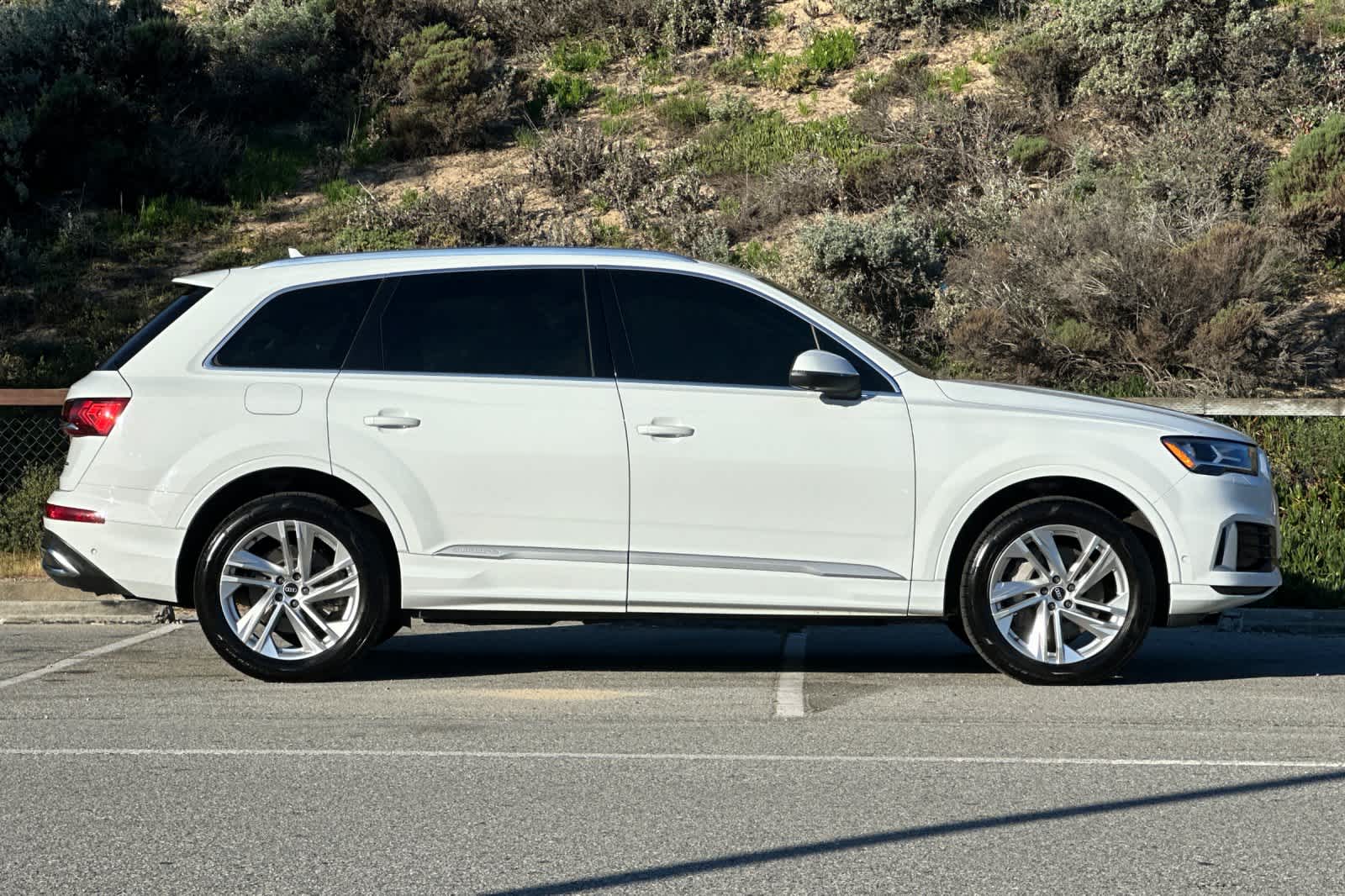 Thumbnail: 2022 Audi Q7 - 6