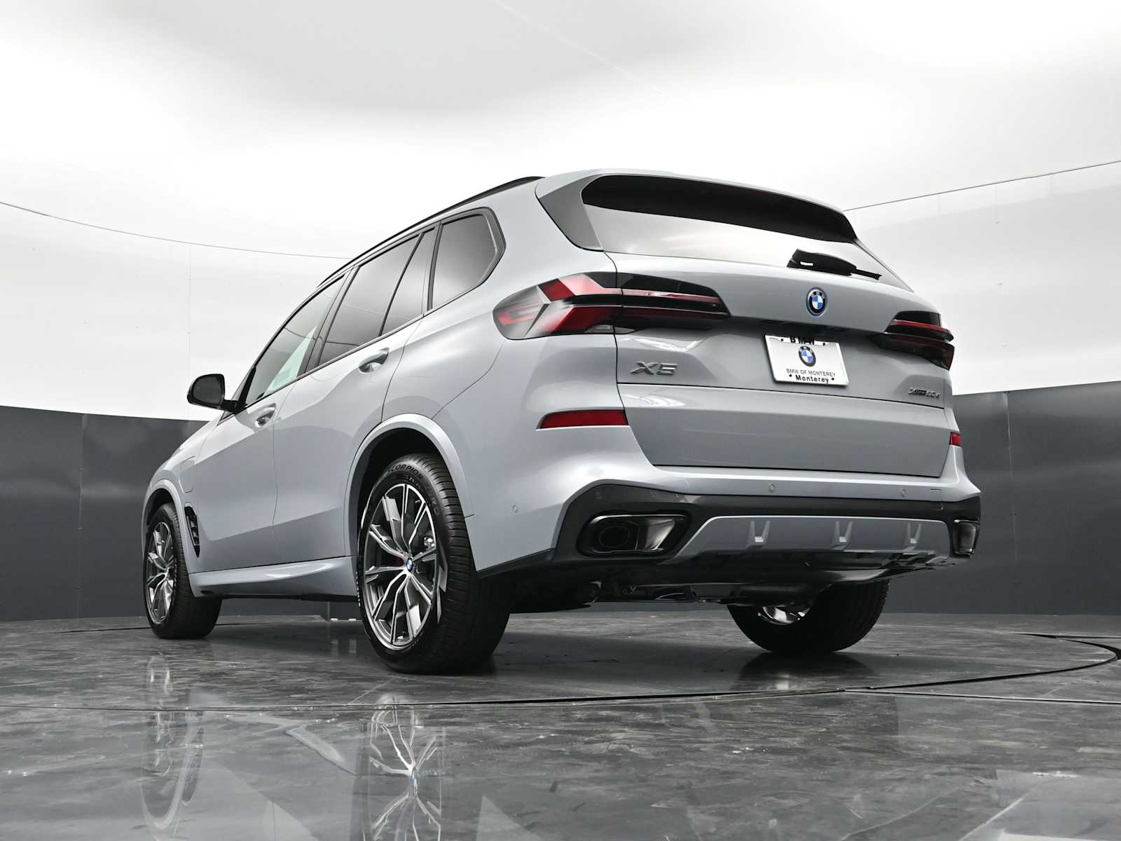 Thumbnail: 2026 BMW X5 - 30