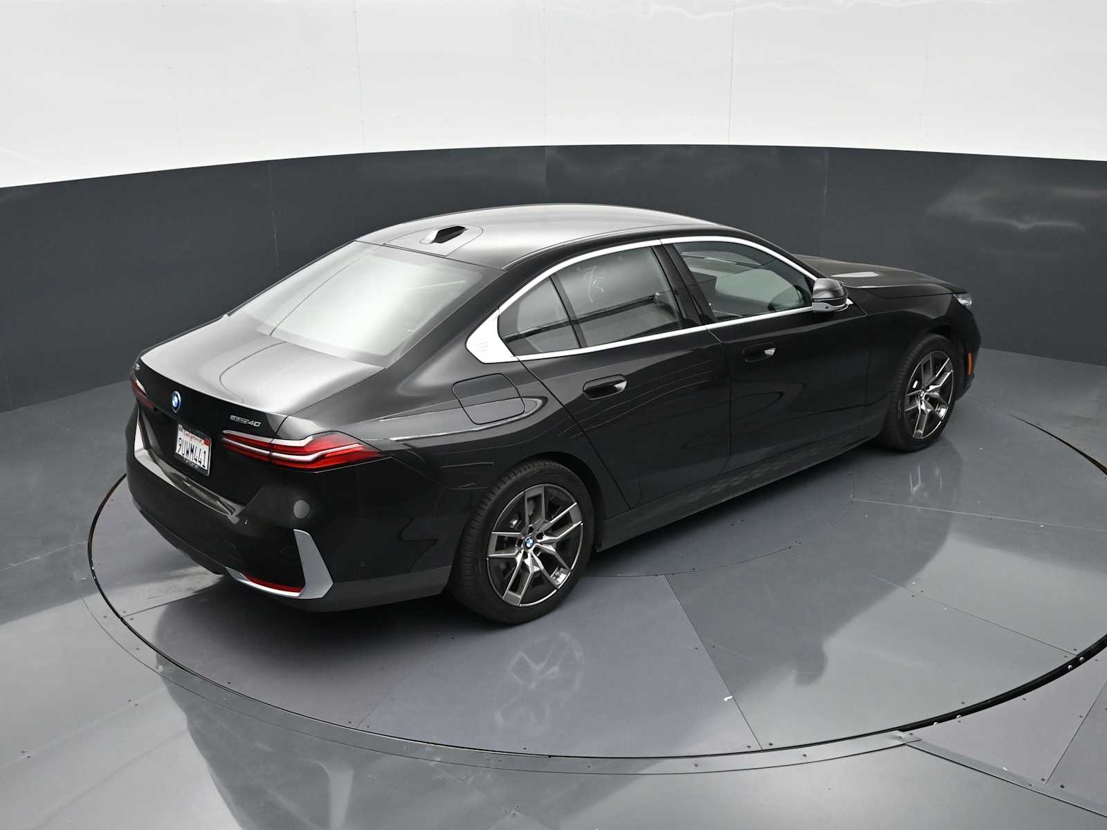 2026 BMW i5 40 - Photo 21