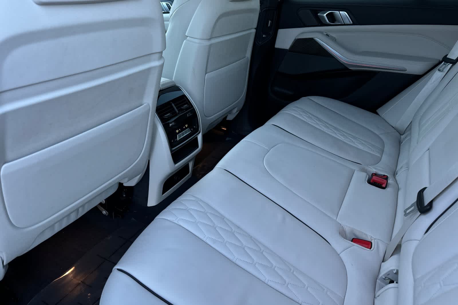 Thumbnail: 2023 BMW X5 - 4