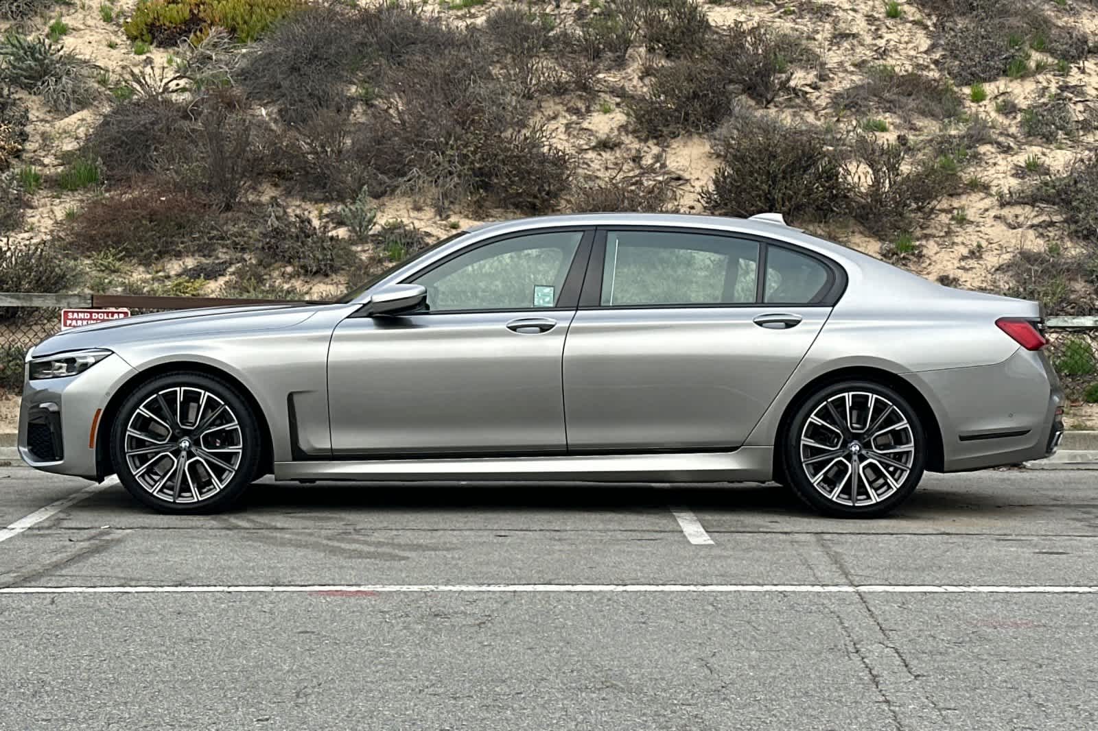 Thumbnail: 2022 BMW 7 Series - 9