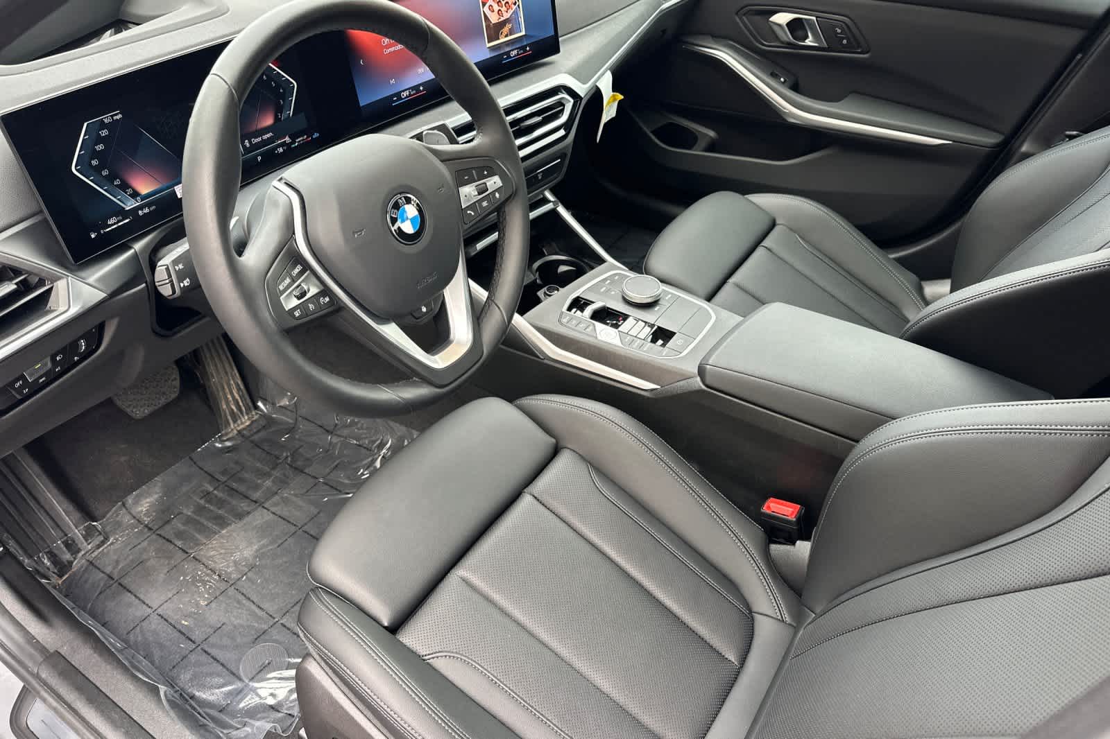 2024 BMW 3 Series 330i 11