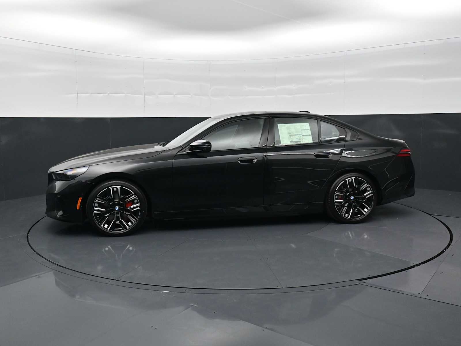 Thumbnail: 2026 BMW i5 - 8