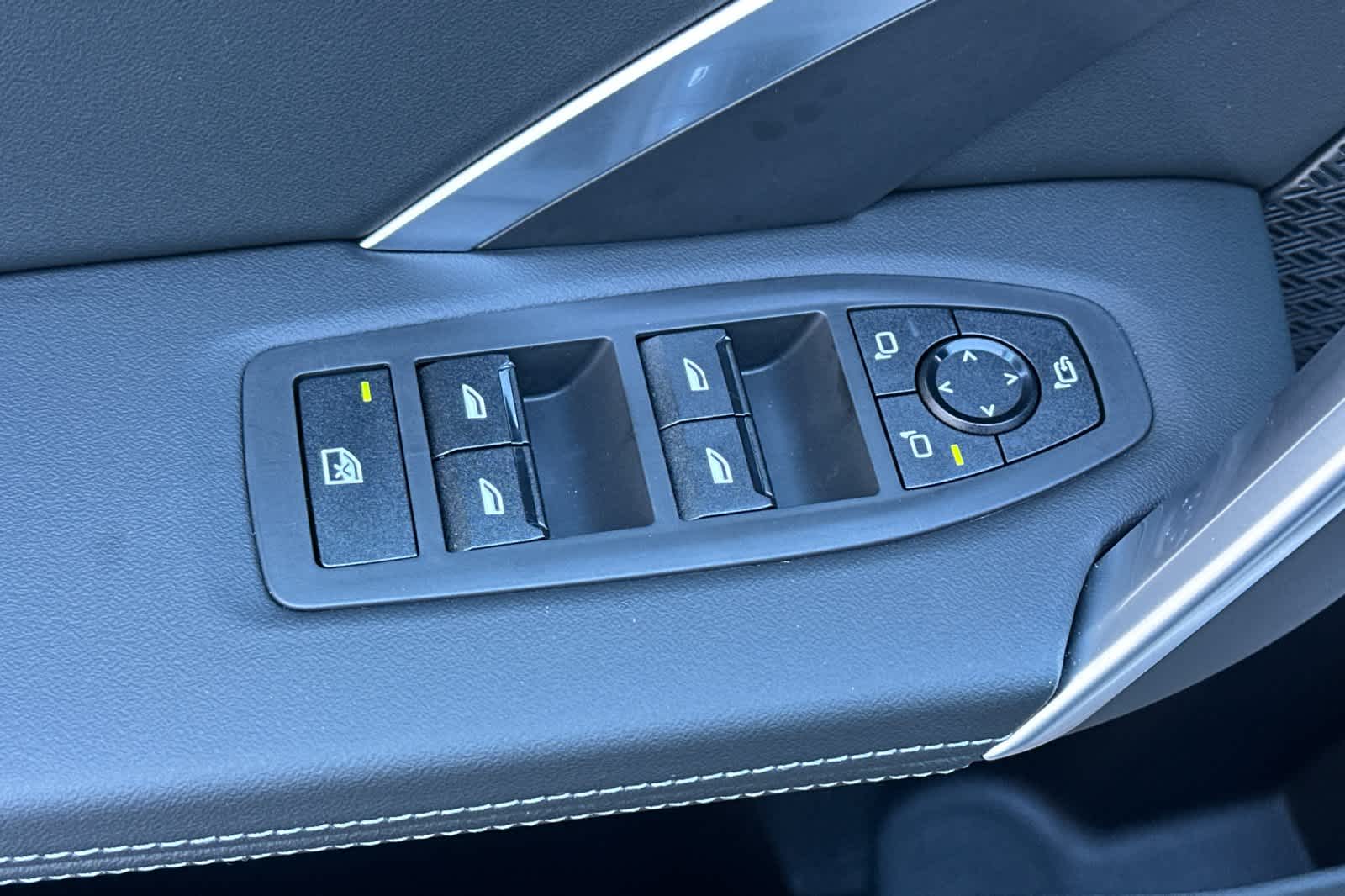 Thumbnail: 2026 BMW X1 - 14