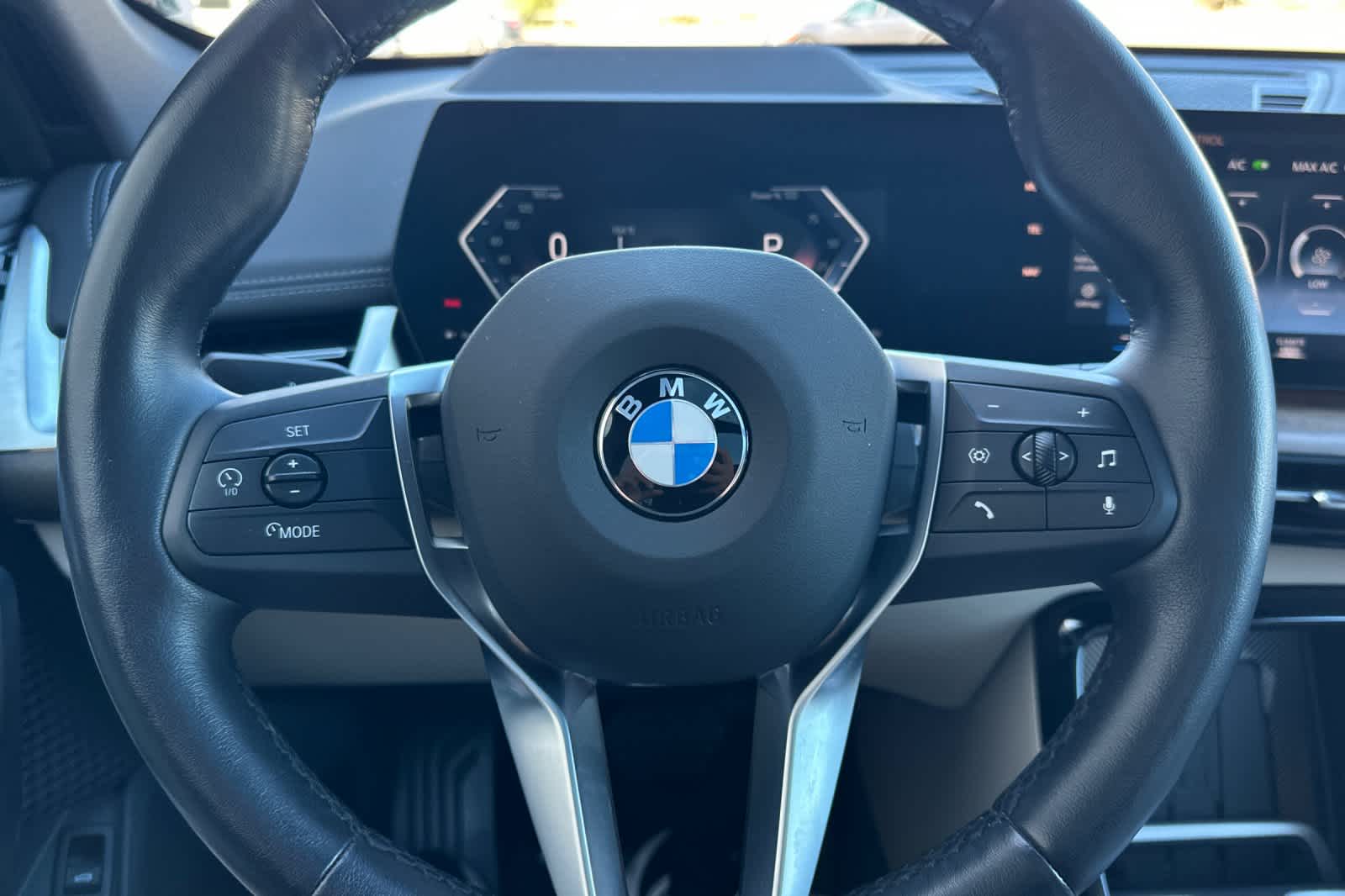 Thumbnail: 2023 BMW X1 - 28
