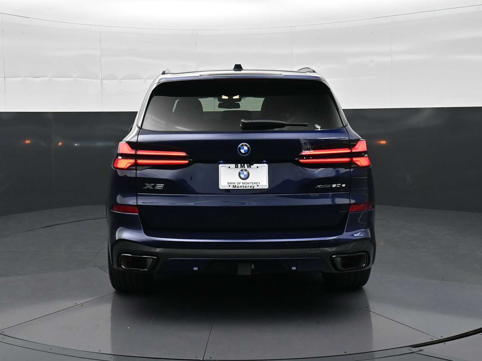 Thumbnail: 2026 BMW X5 - 6