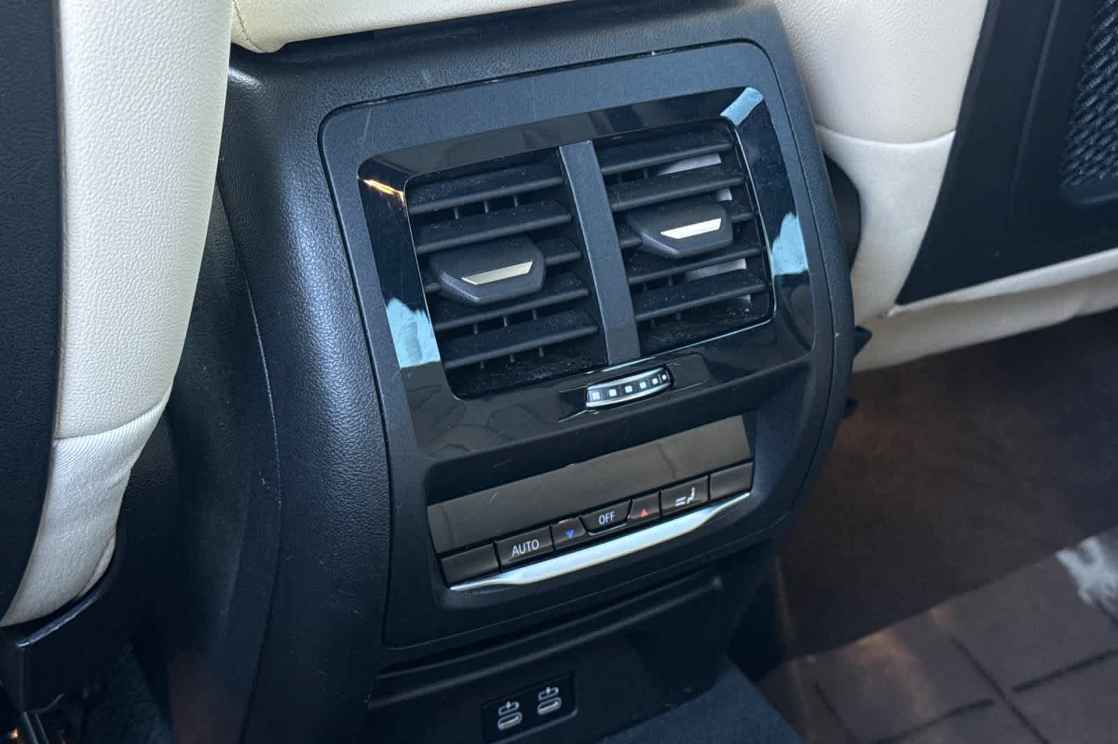 Thumbnail: 2023 BMW X3 - 14