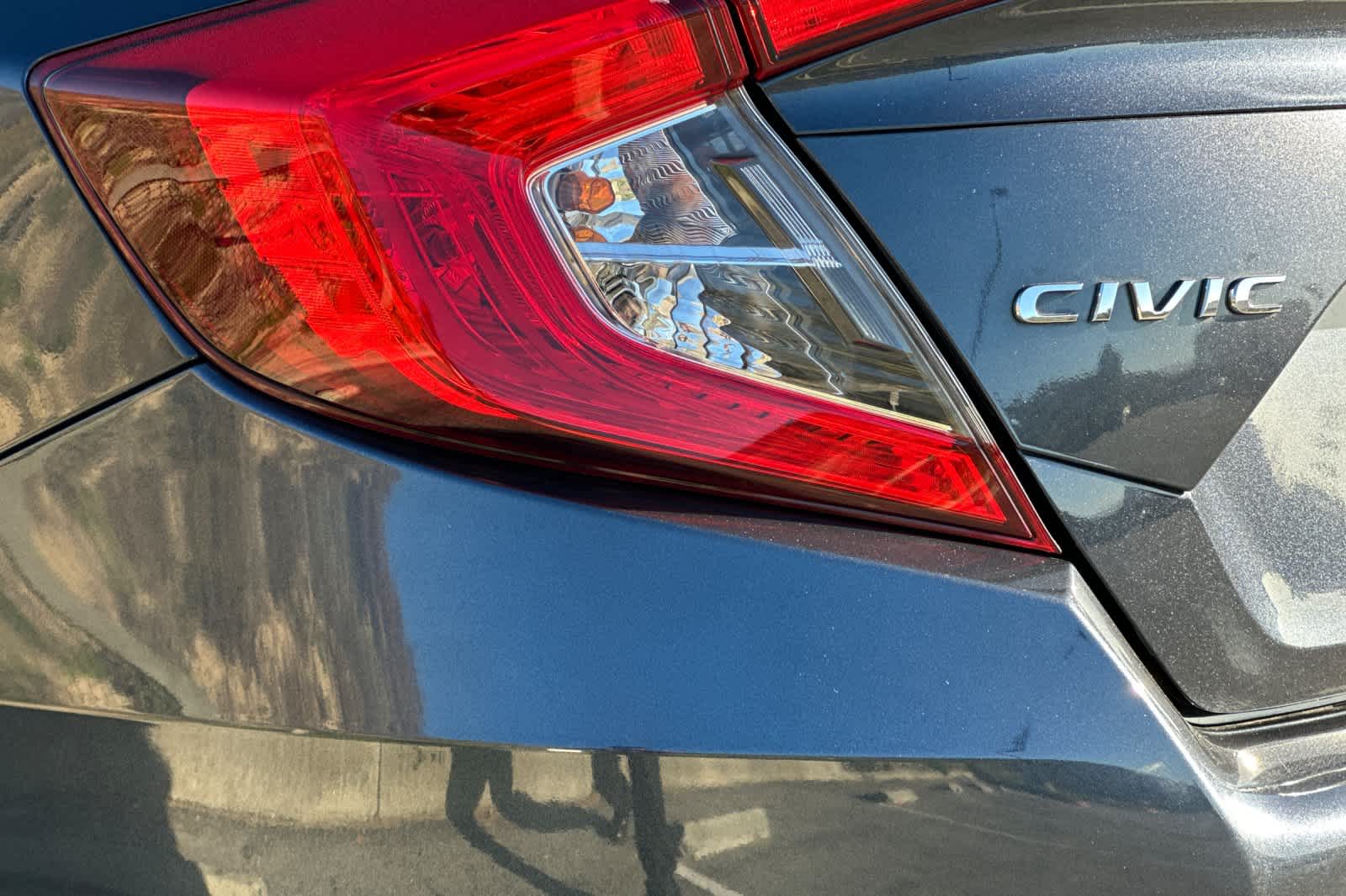 Thumbnail: 2021 Honda Civic - 30