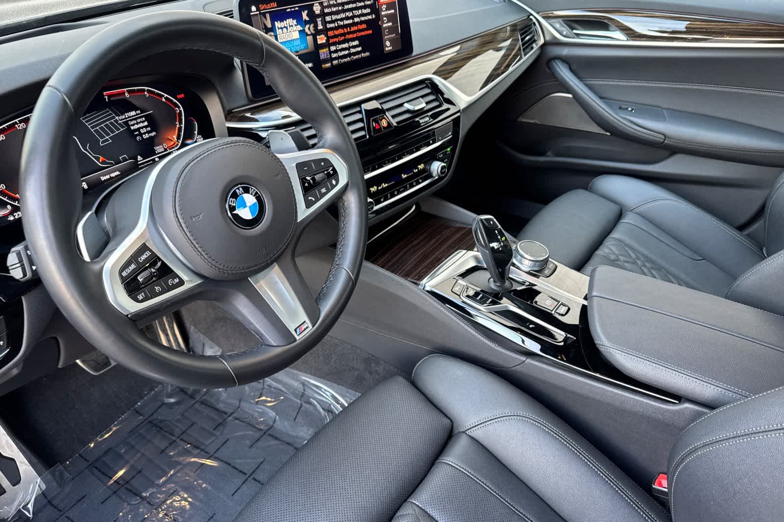 Thumbnail: 2022 BMW 5 Series - 11