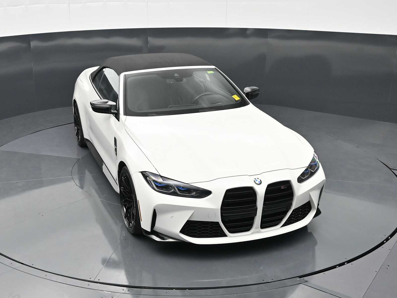 Thumbnail: 2022 BMW M4 - 20