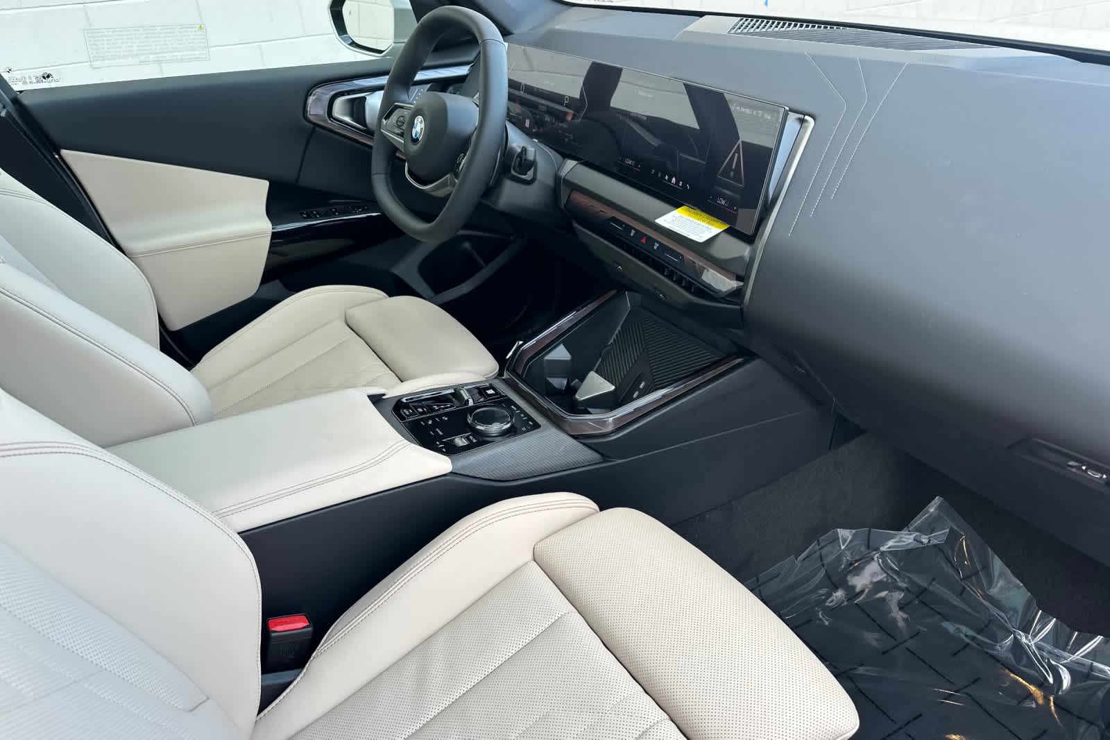 Thumbnail: 2026 BMW X3 - 18