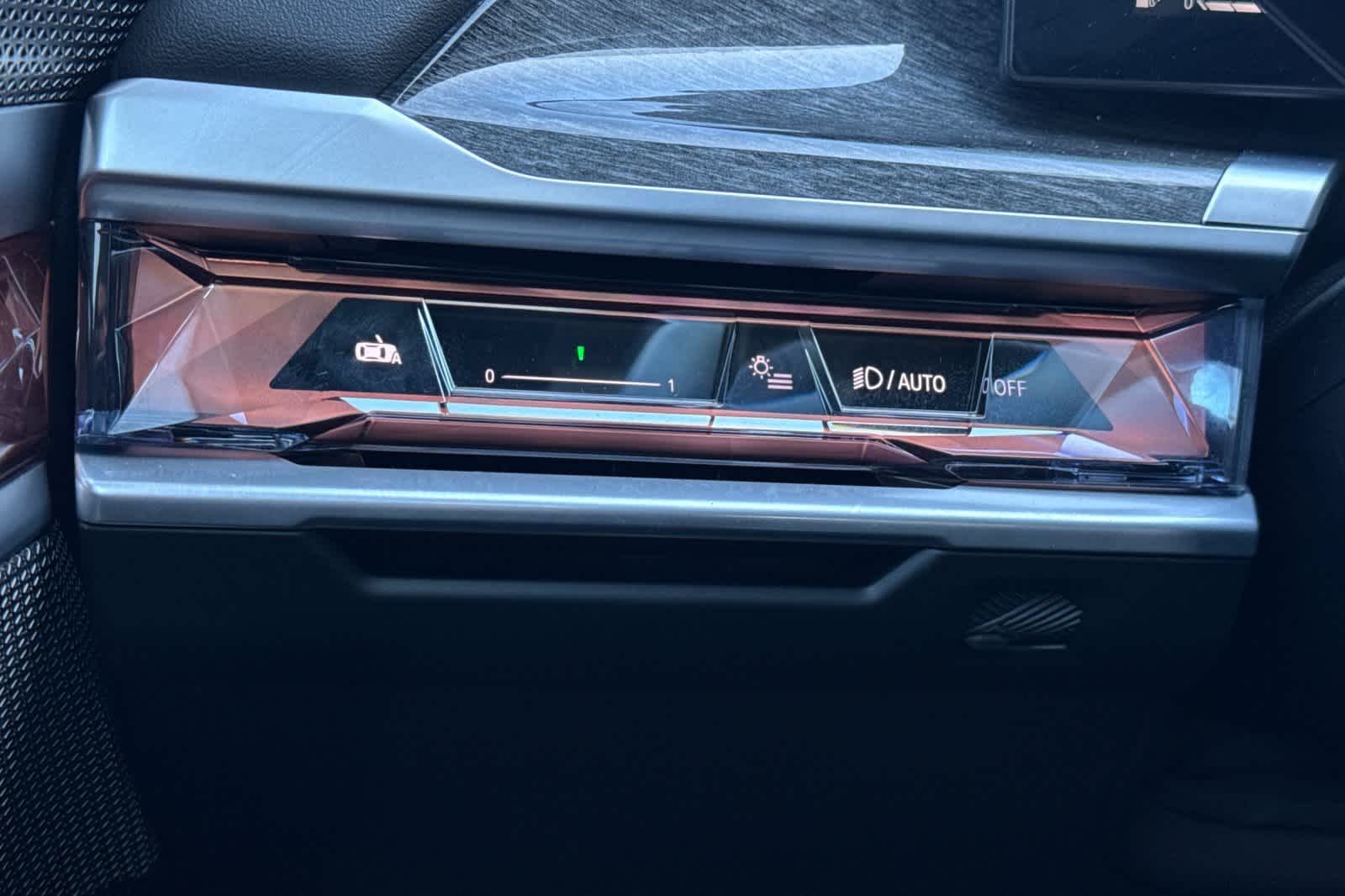 Thumbnail: 2023 BMW 7 Series - 29