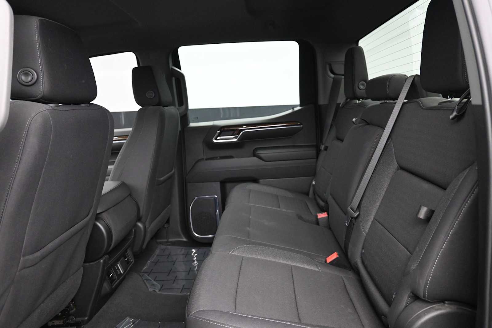 2024 GMC Sierra 1500 Elevation - Photo 13