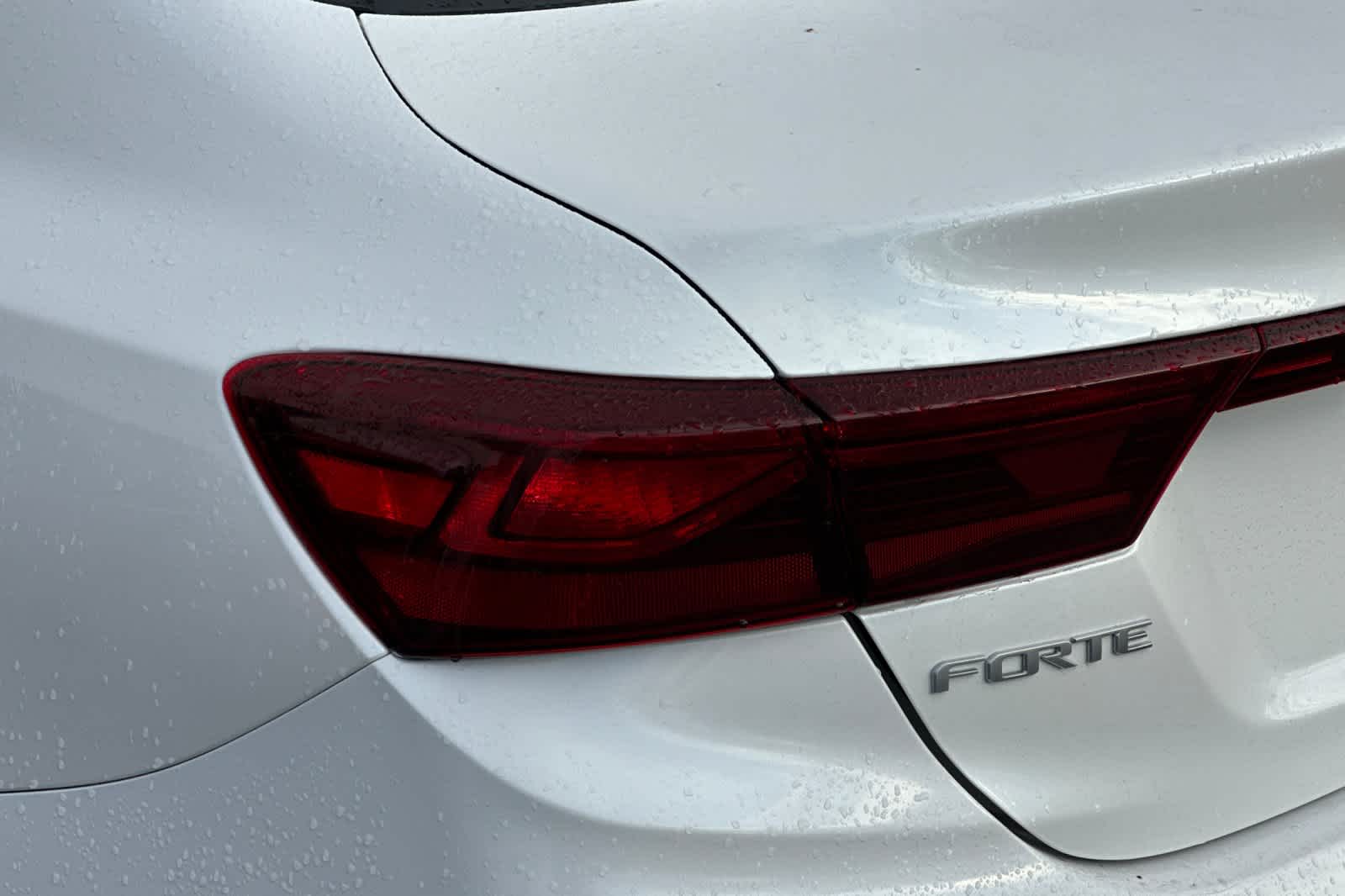 Thumbnail: 2023 Kia Forte - 14