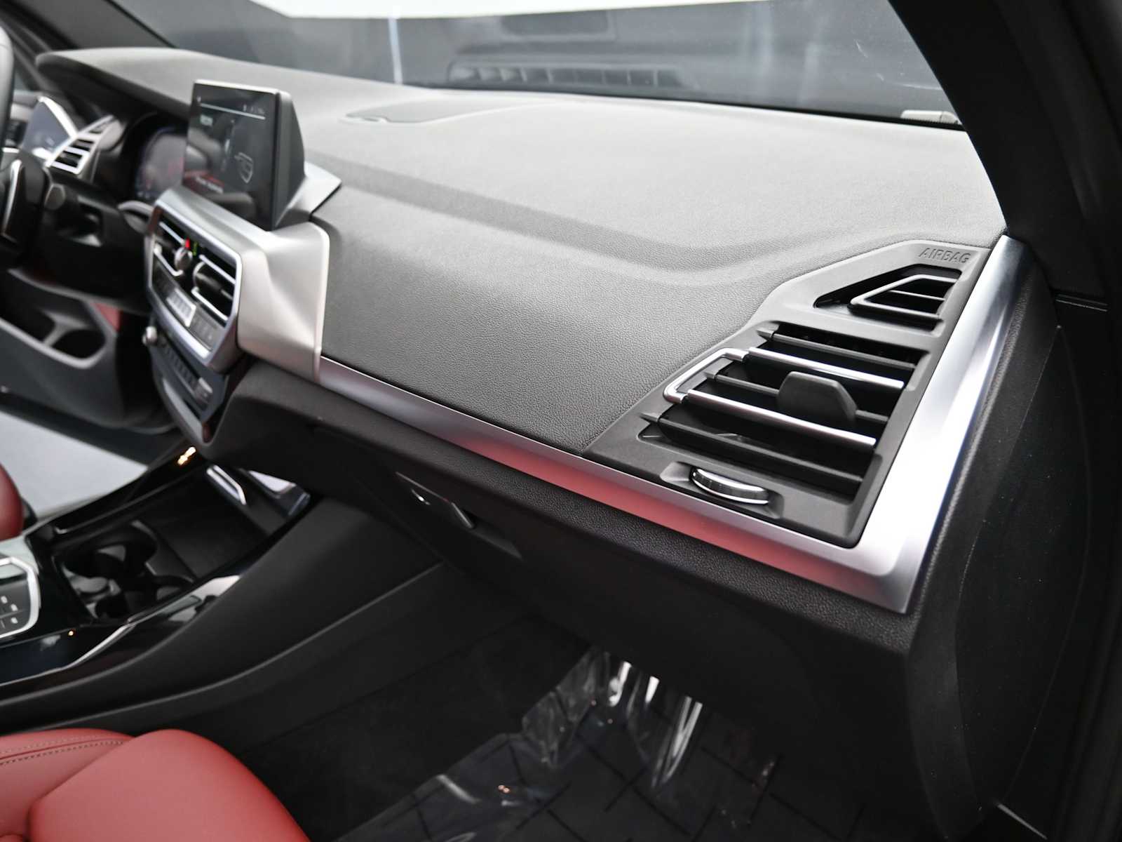 Thumbnail: 2023 BMW X3 - 15